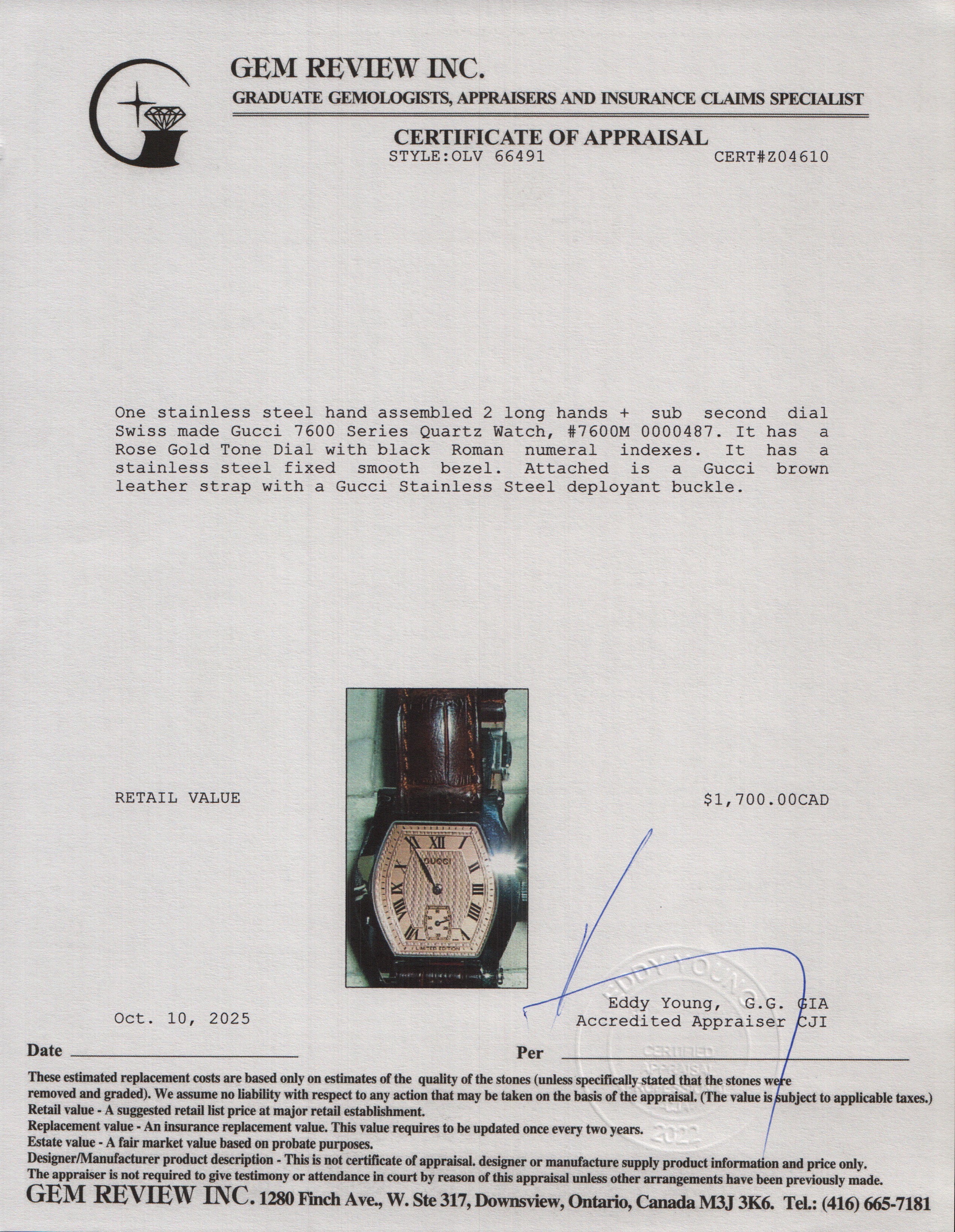 Gucci Stainless Steel 7600 Series Quartz Watch Rose Gold Tone Dial