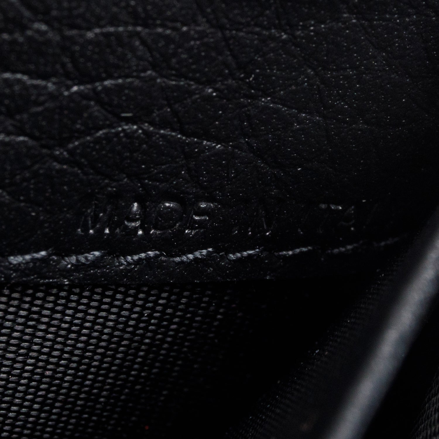 Valentino Black Pebbled Leather Calfskin Rockstud Envelope Wallet on Chain