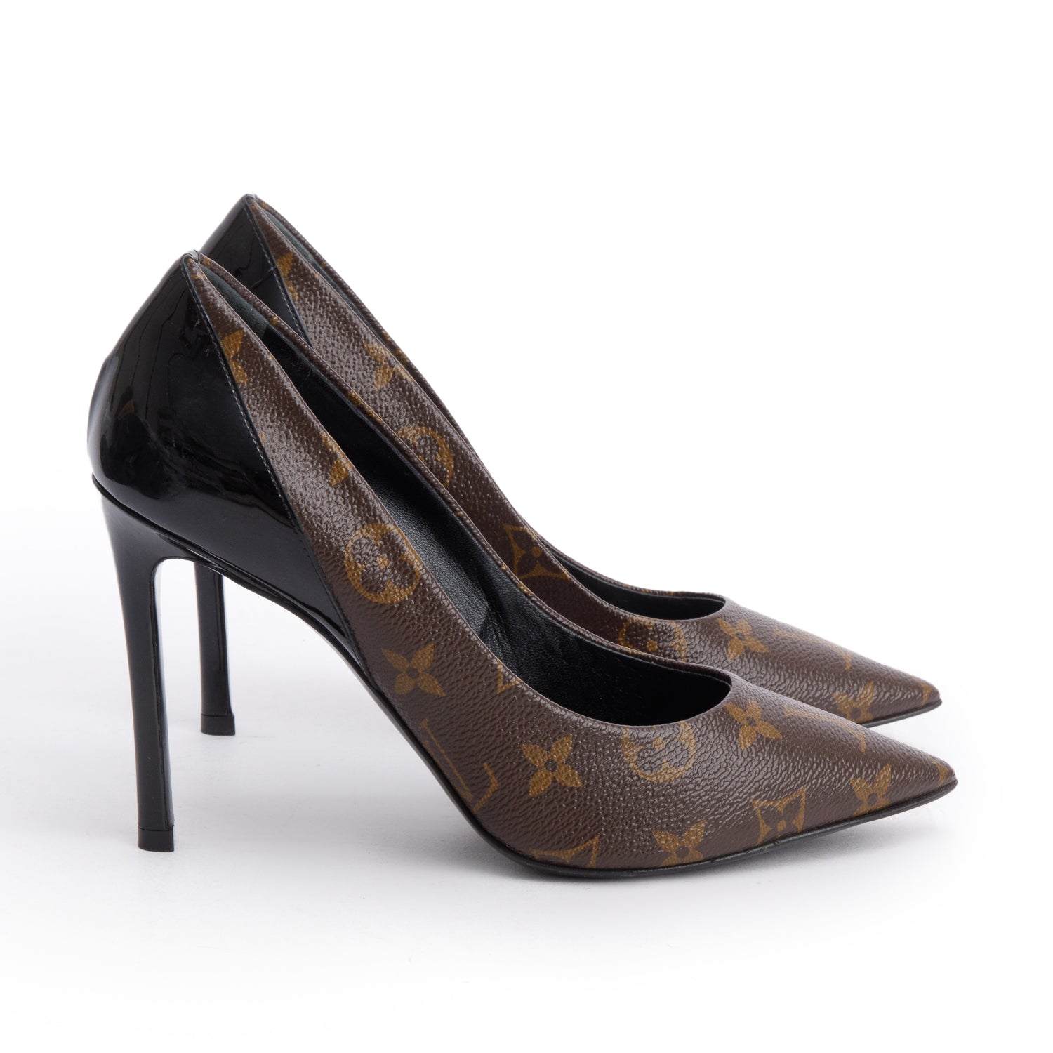 Louis Vuitton 2022 Monogram Canvas Cherie Pumps, Size 37