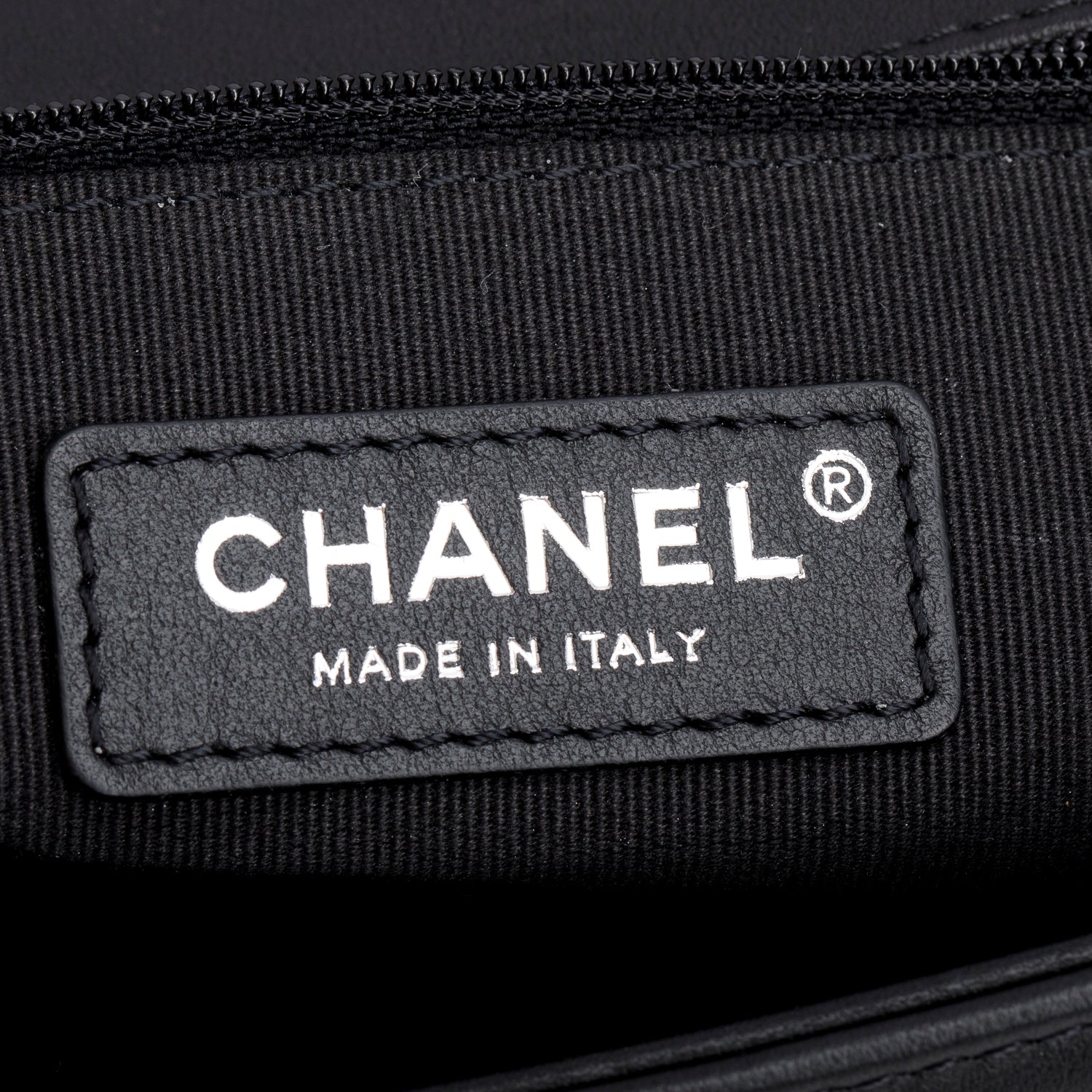 Chanel 2021 Black Quilted Lambskin Large Boy Bag w/ Box