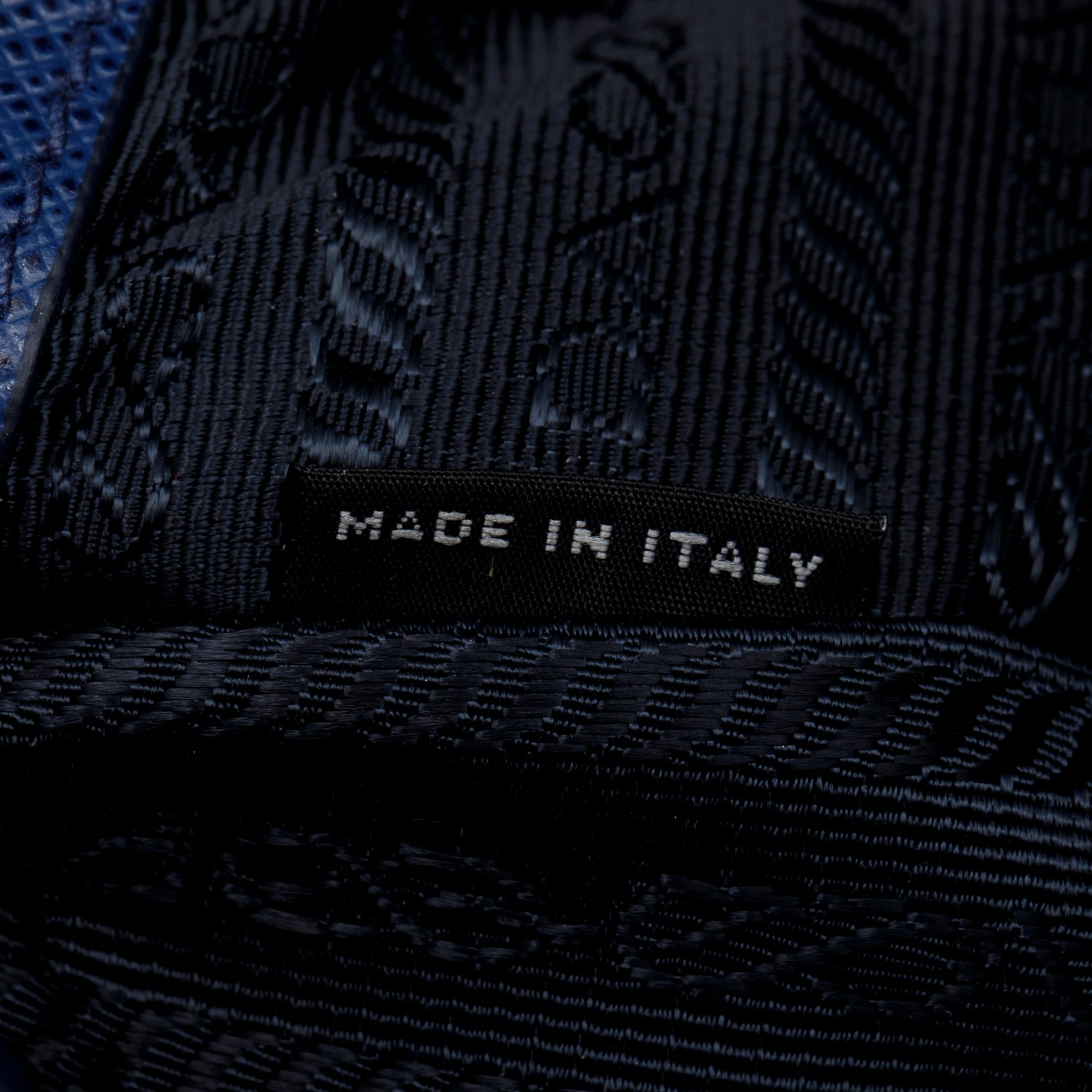 Prada Blue Saffiano Lux Large Double Zip Galleria Tote w/ Box & Authenticity Card