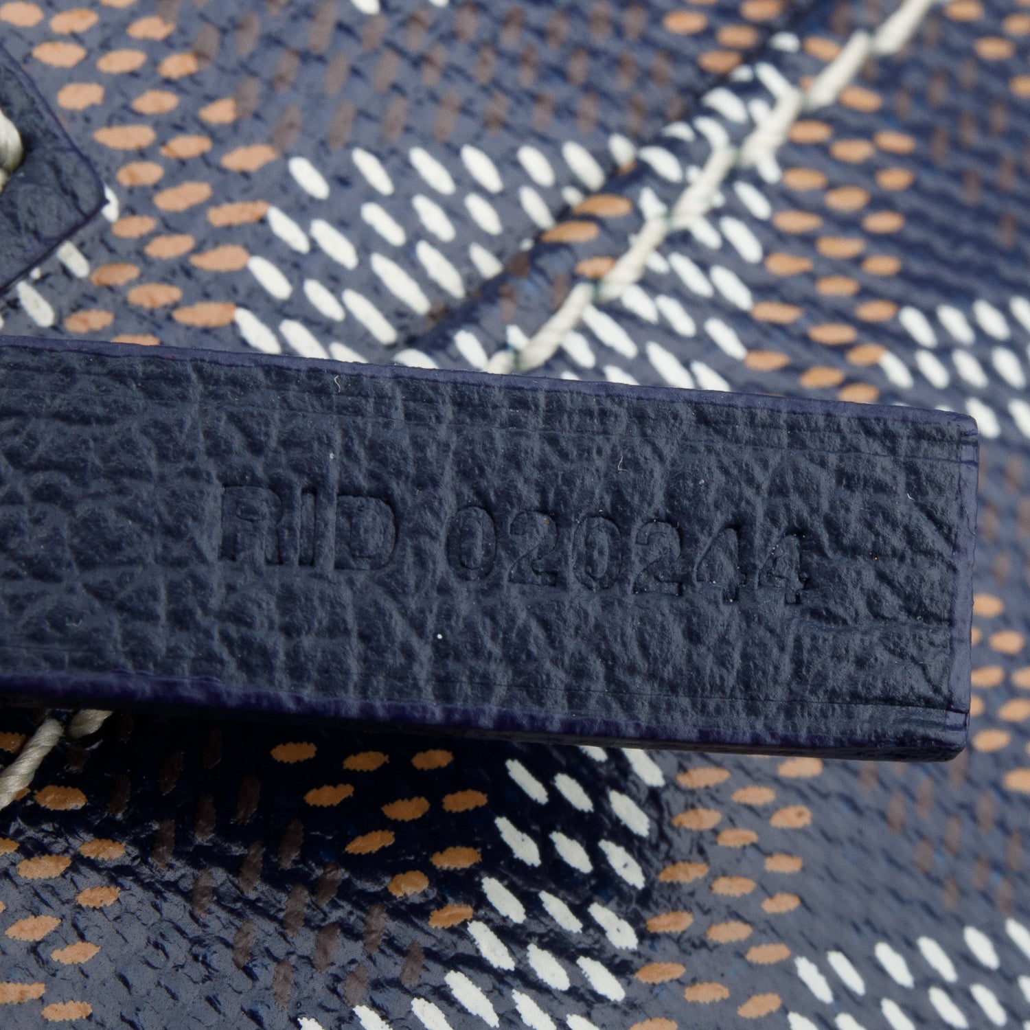 Goyard 2024 Navy Saint Louis PM Tote w/ Pouch