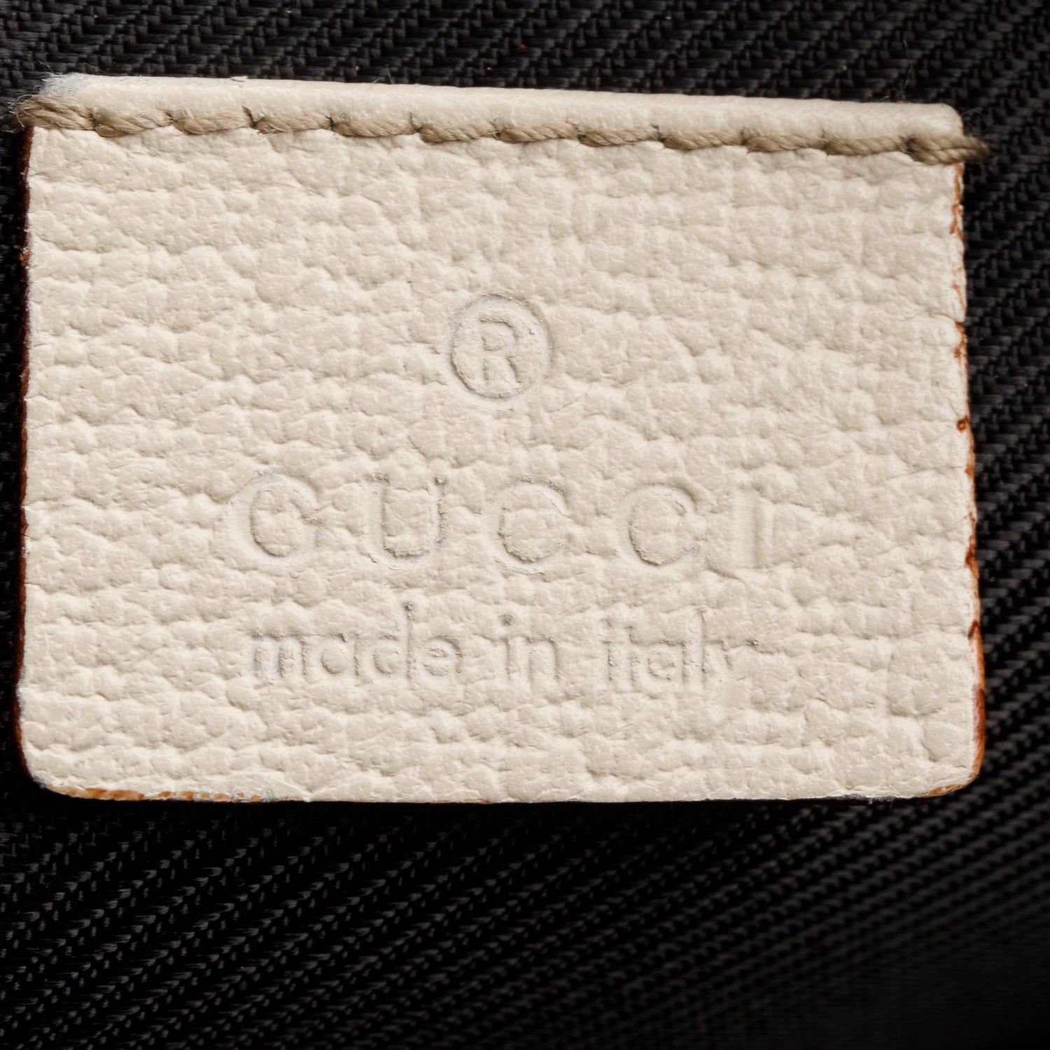 Gucci GG Canvas D Ring Abbey Pochette