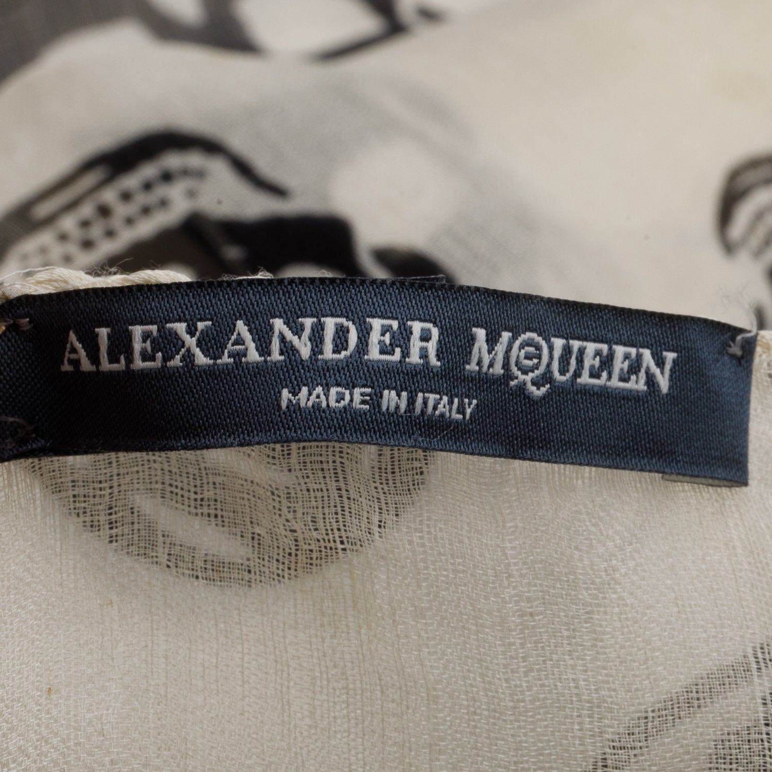 Alexander McQueen White/Black Skull Printed Silk Scarf
