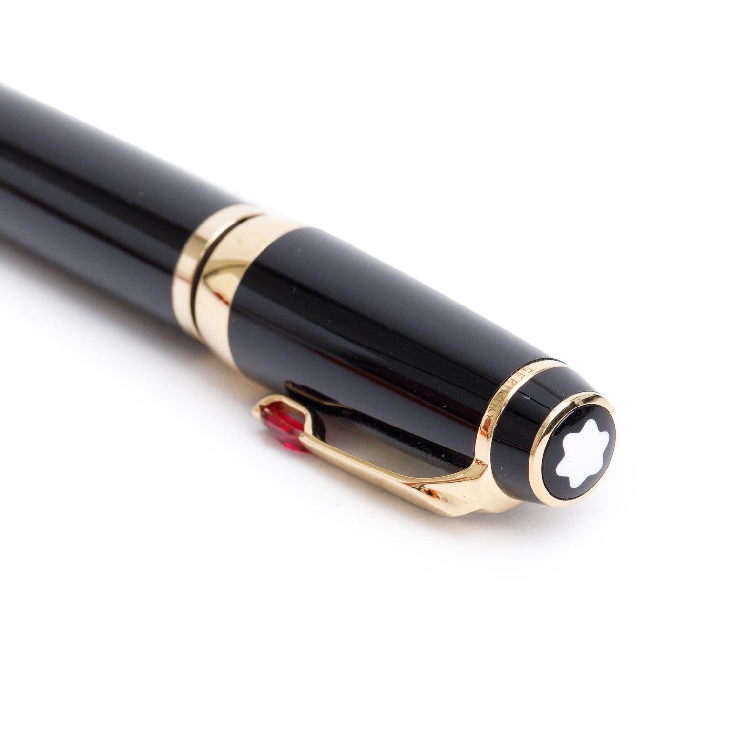 Montblanc Gold Coated Black Resin Boheme Rouge Fountain Pen w/ Box