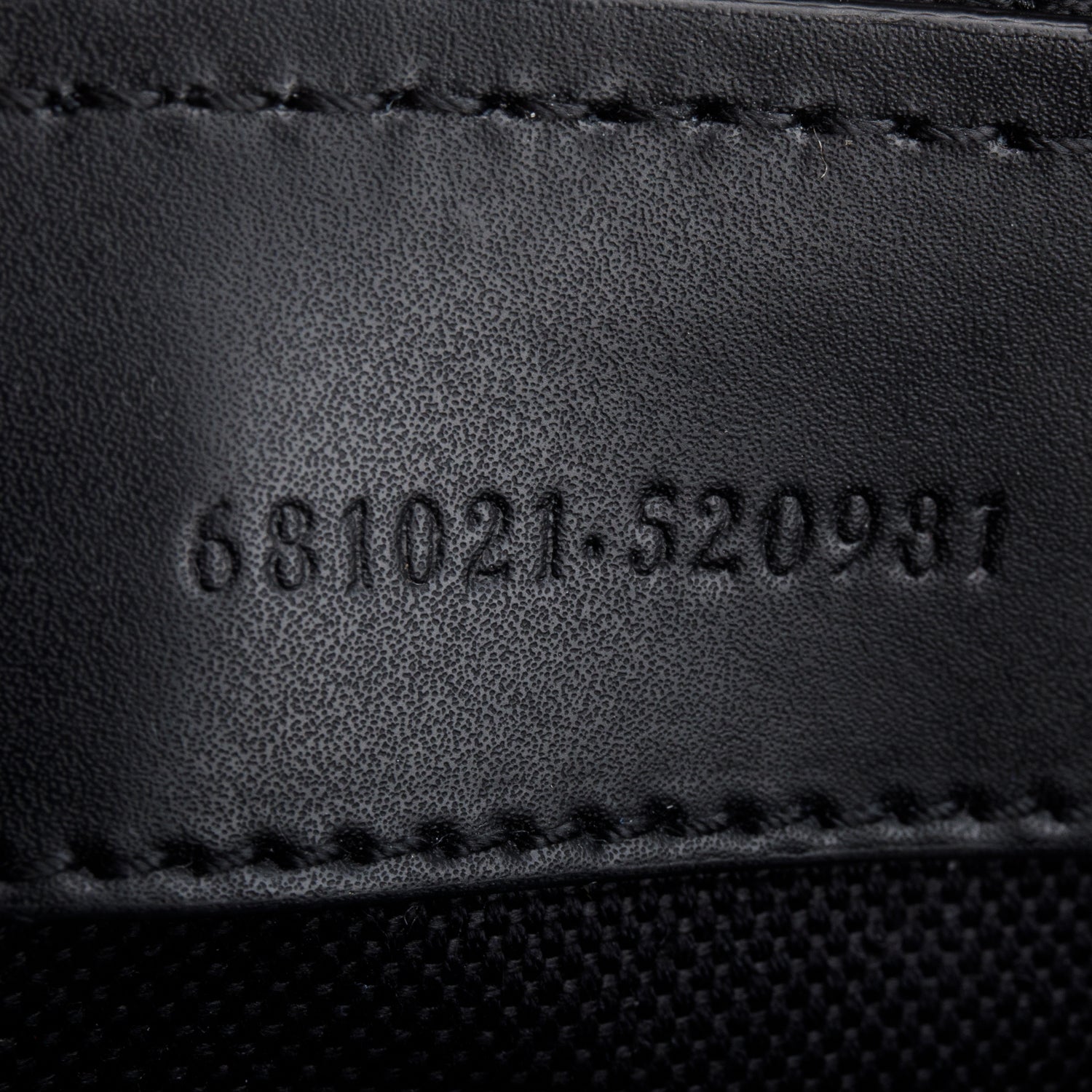 Gucci Black GG Supreme Monogram Bestiary Flat Messenger Bag