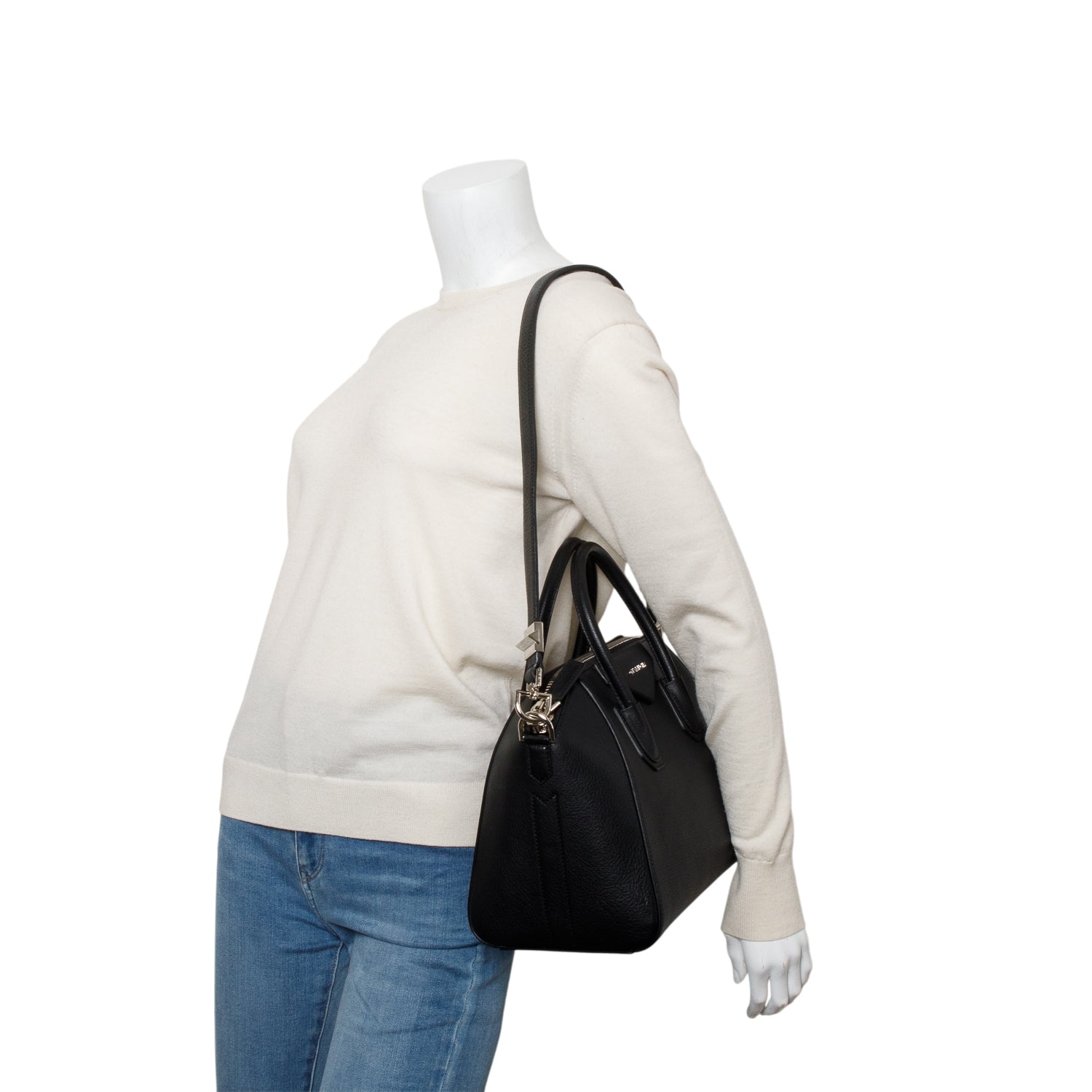 Givenchy Black Sugar Coatskin Leather Small Antigona Satchel