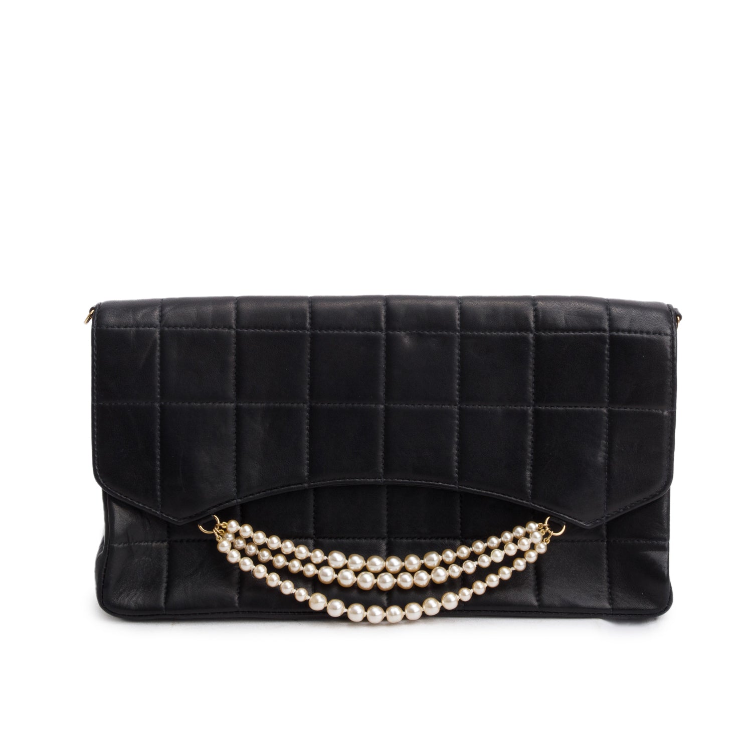 Chanel Vintage Black Lambskin Quilted Chocolate Bar Pearl Flap Bag w/ Authenticity Card