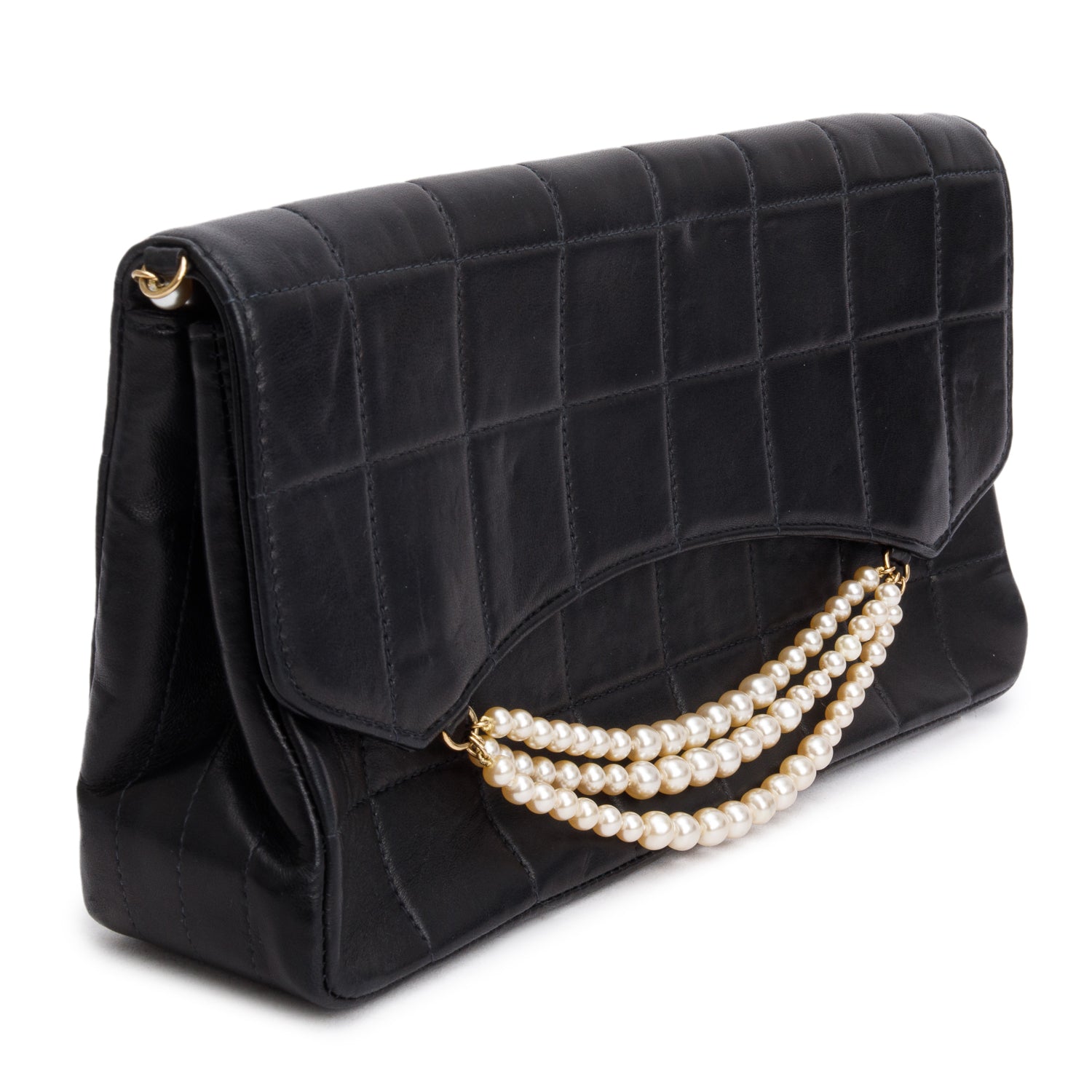 Chanel Vintage Black Lambskin Quilted Chocolate Bar Pearl Flap Bag w/ Authenticity Card