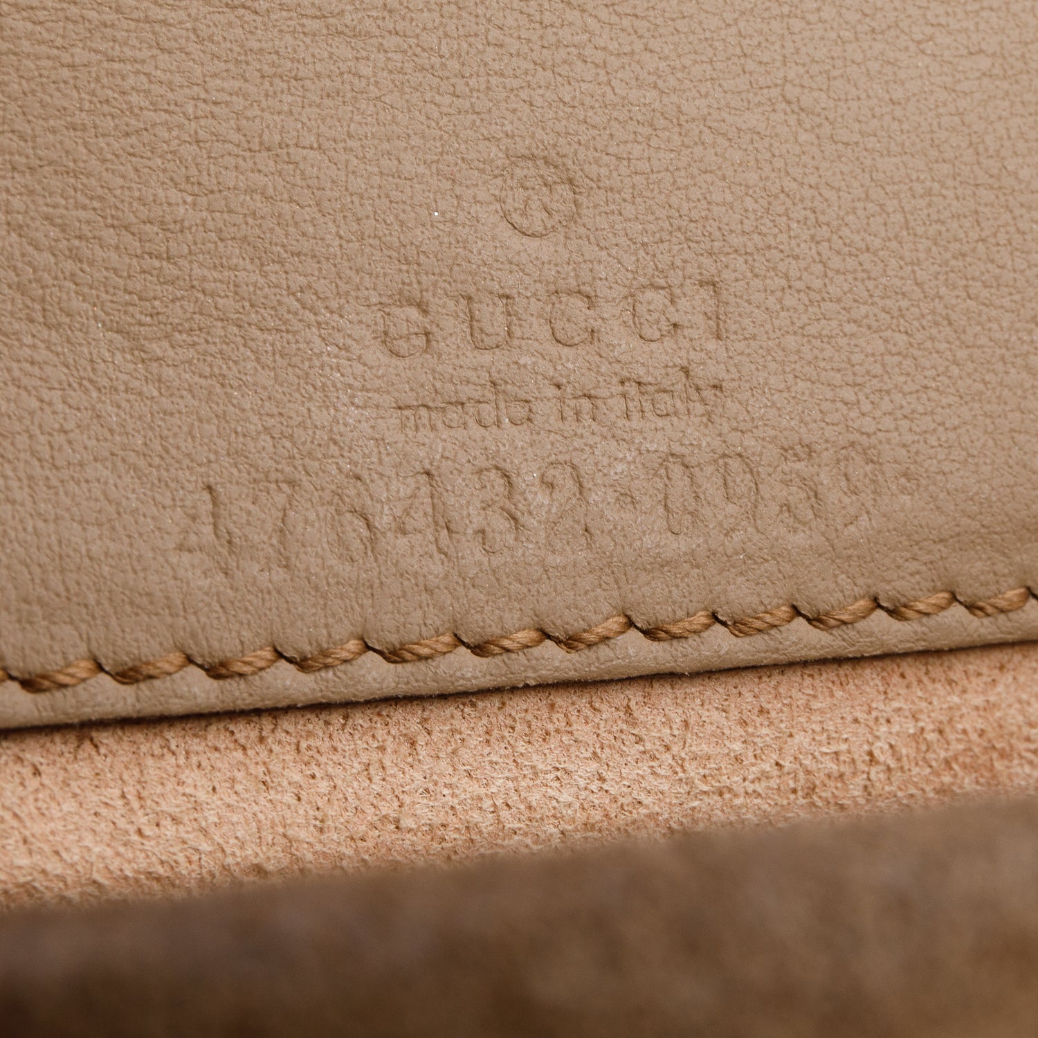 Gucci GG Supreme Dionysus Super Mini Bag