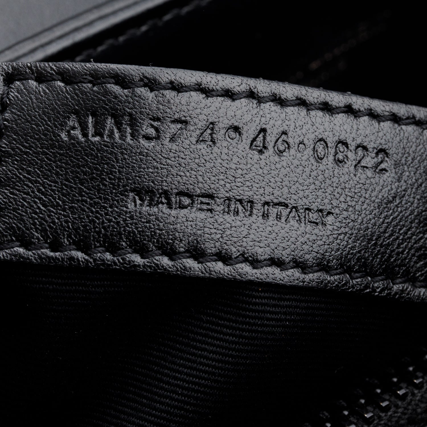 Saint Laurent 2022 Black Calfskin Y Quilted Monogram Monochrome Medium Loulou Chain Satchel w/ Receipt