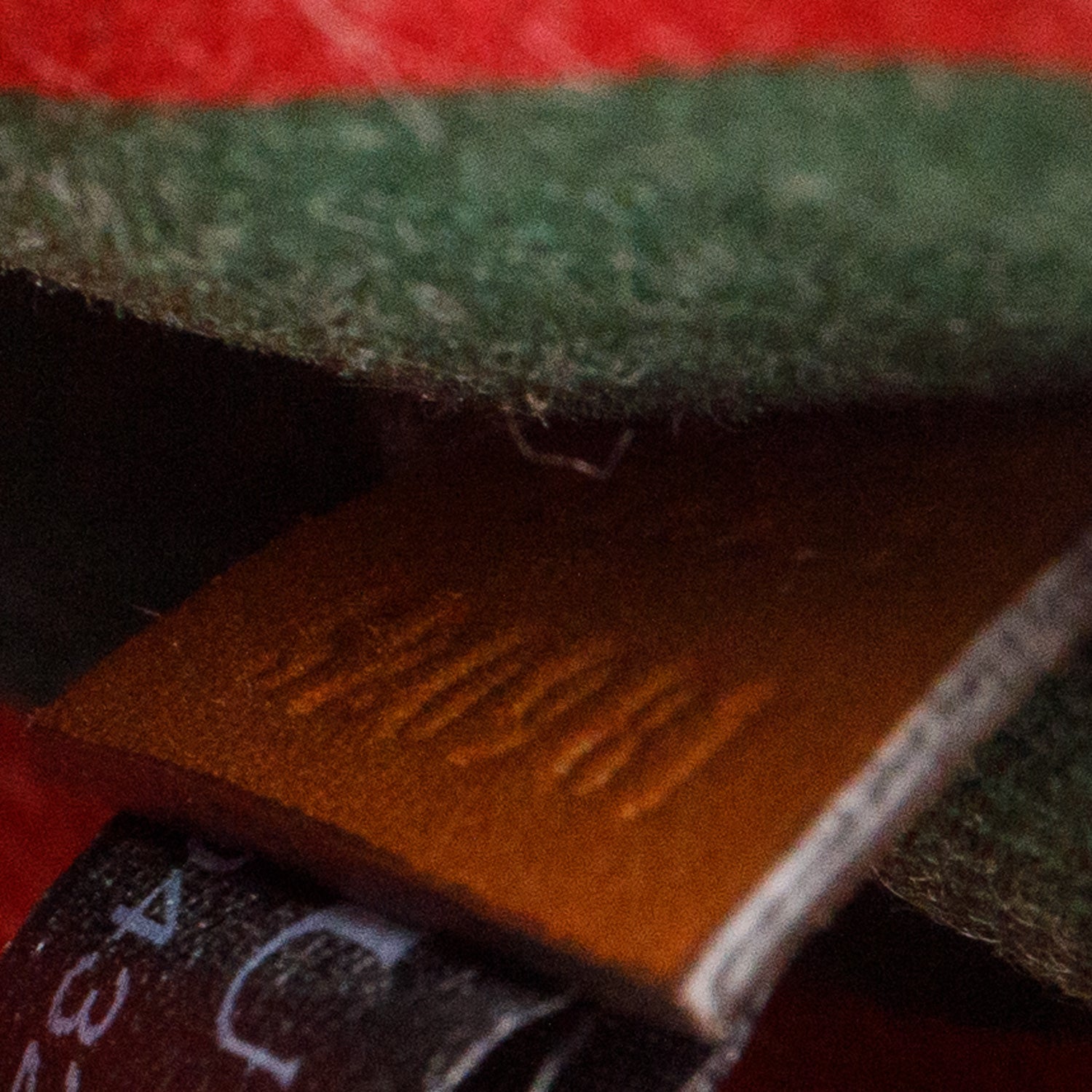 Gucci GG Supreme Monogram Emblem Medium Tote Bag w/ Strap