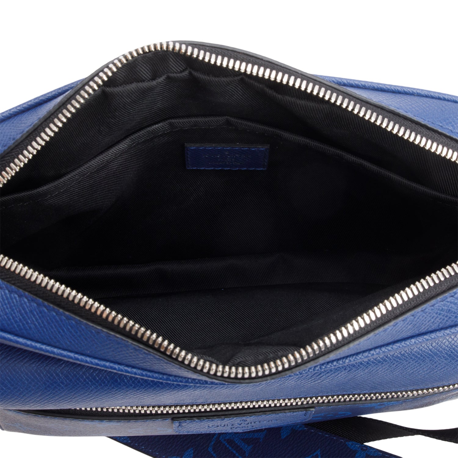 Louis Vuitton 2020 Blue Taigarama Outdoor Messenger Bag w/ Box