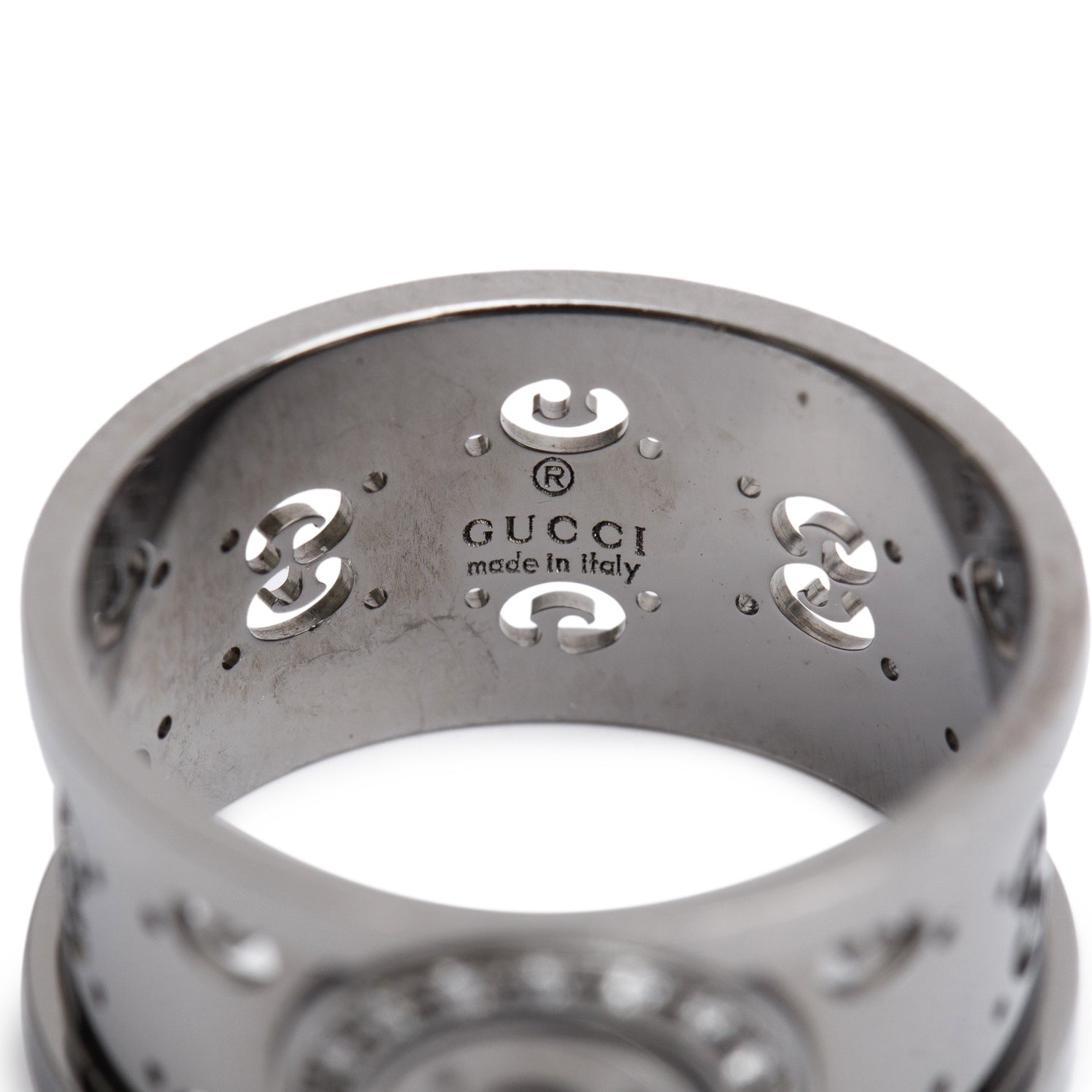 Gucci Black Coated 18k White Gold Diamond Icon Twirl Ring, Size 16 7.25 w/ Box