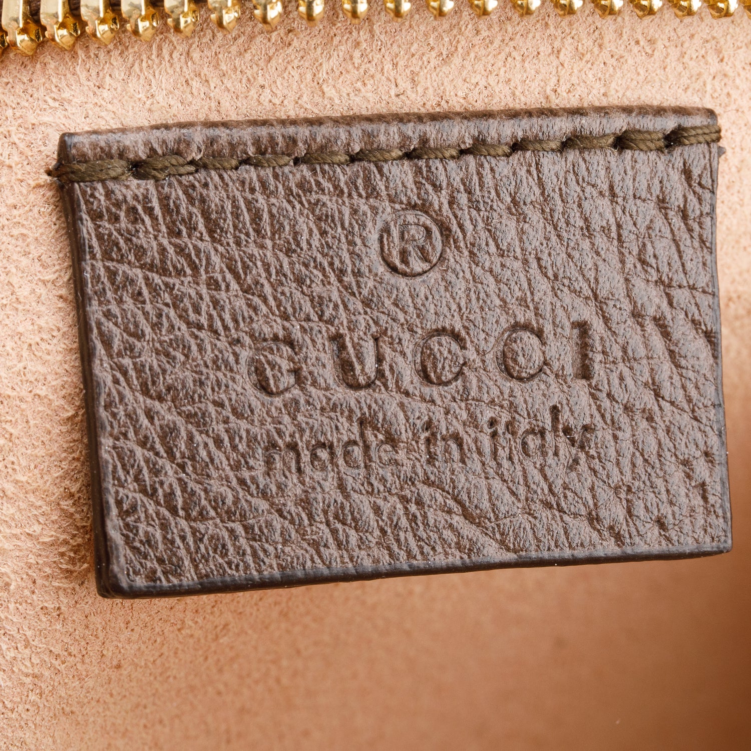Gucci GG Supreme Monogram Rajah Chain Pouch