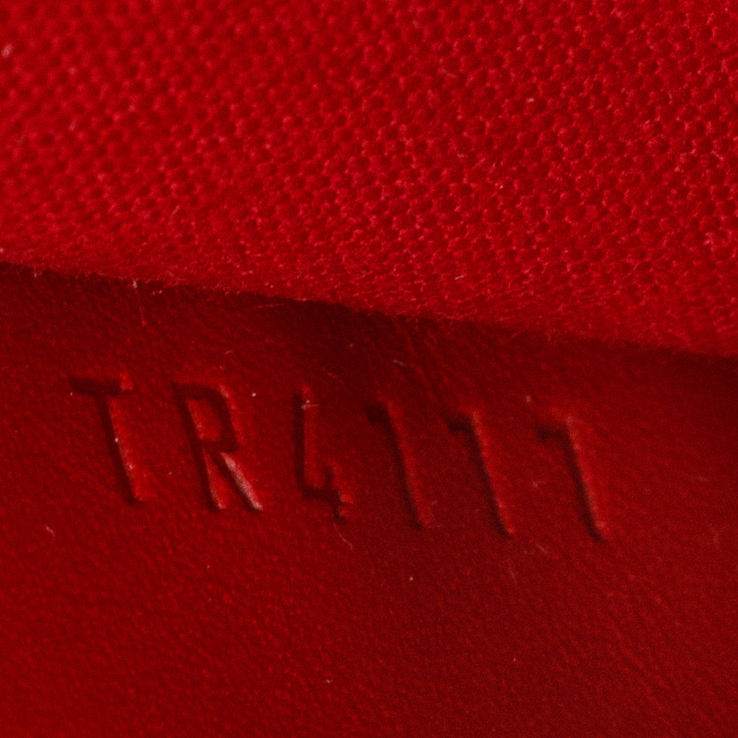 Louis Vuitton Red Vernis Rossmore Clutch w/ Strap