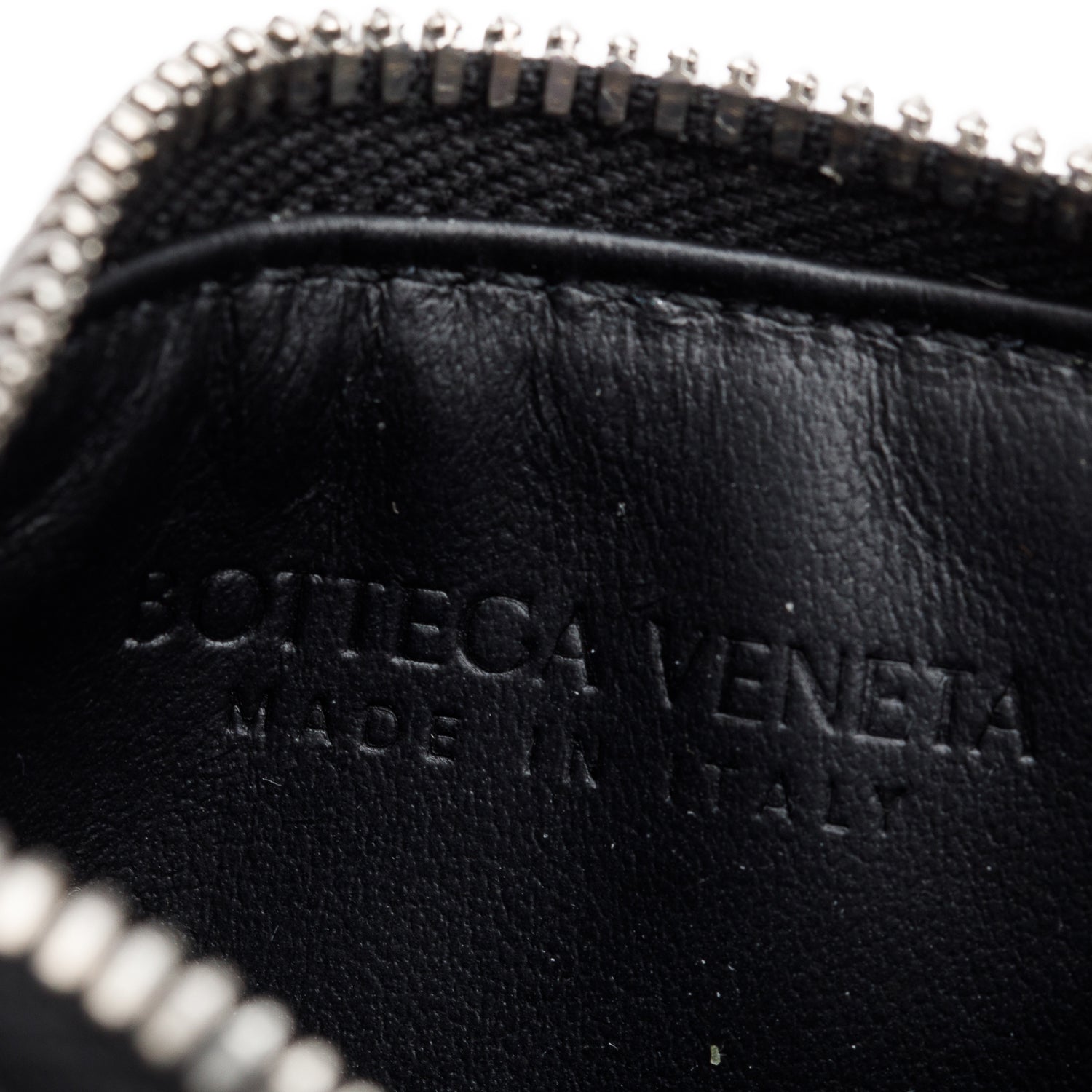 Bottega Veneta Black Nappa Intrecciato Zip Card Holder w/ Box