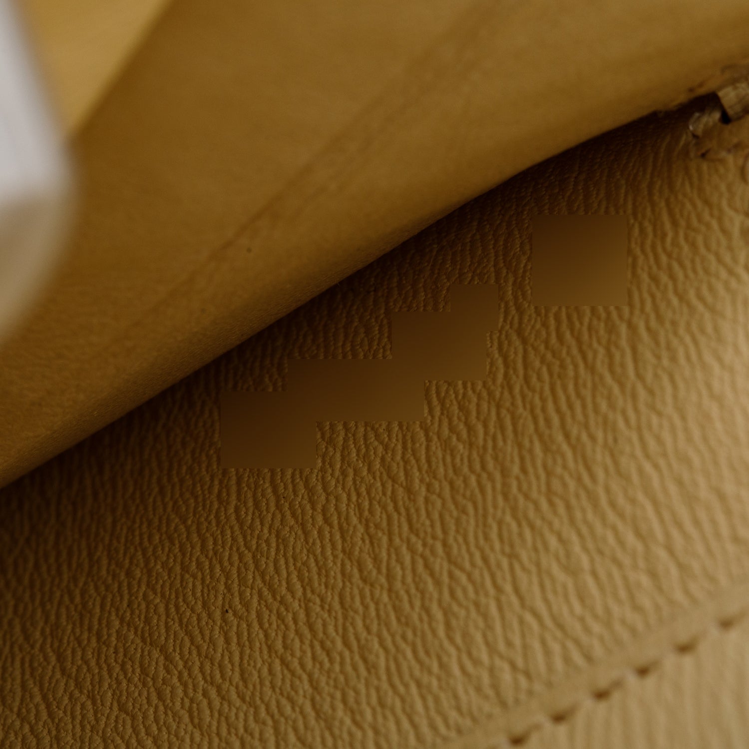 Hermes 2023 Vanille Alligator Mat Kelly Wallet To Go w/ Strap & Box