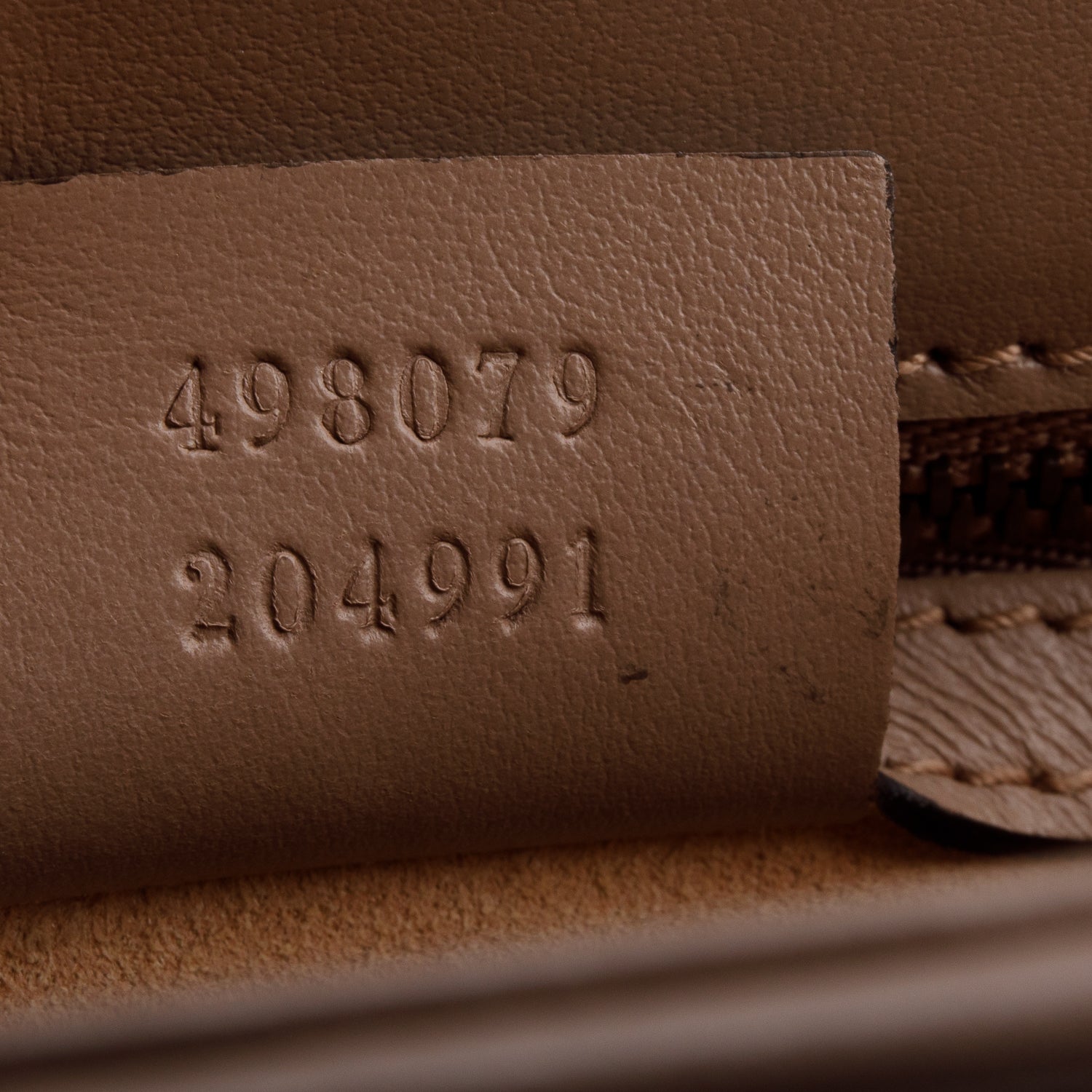 Gucci Beige Calfskin Matelasse GG Marmont Clutch