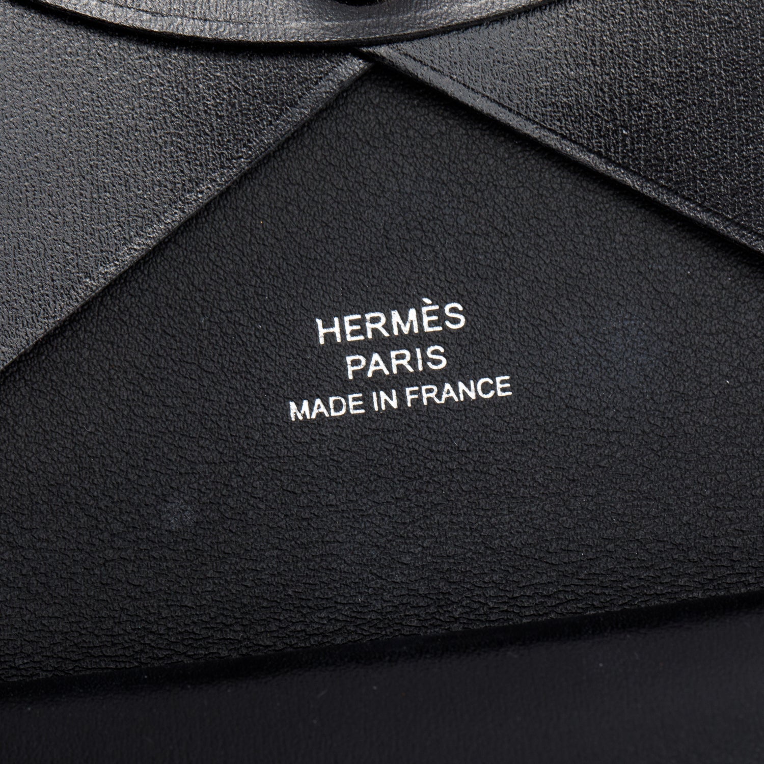 Hermes 2024 Noir Box Calvi Duo Compact Verso Card Holder w/ Box