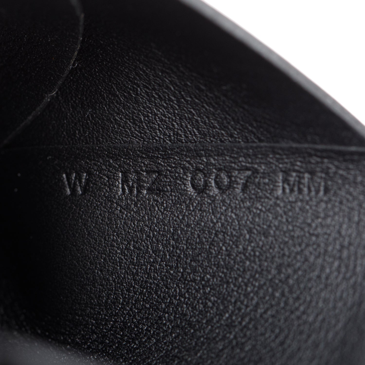 Hermes 2024 Noir Box Calvi Duo Compact Verso Card Holder w/ Box