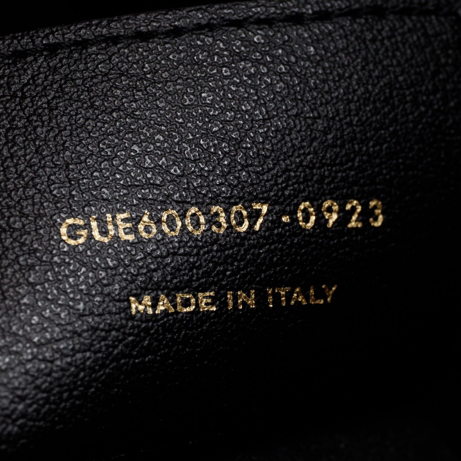 Saint Laurent 2023 Black Calfskin Leather Toy Shopping Tote w/ Strap