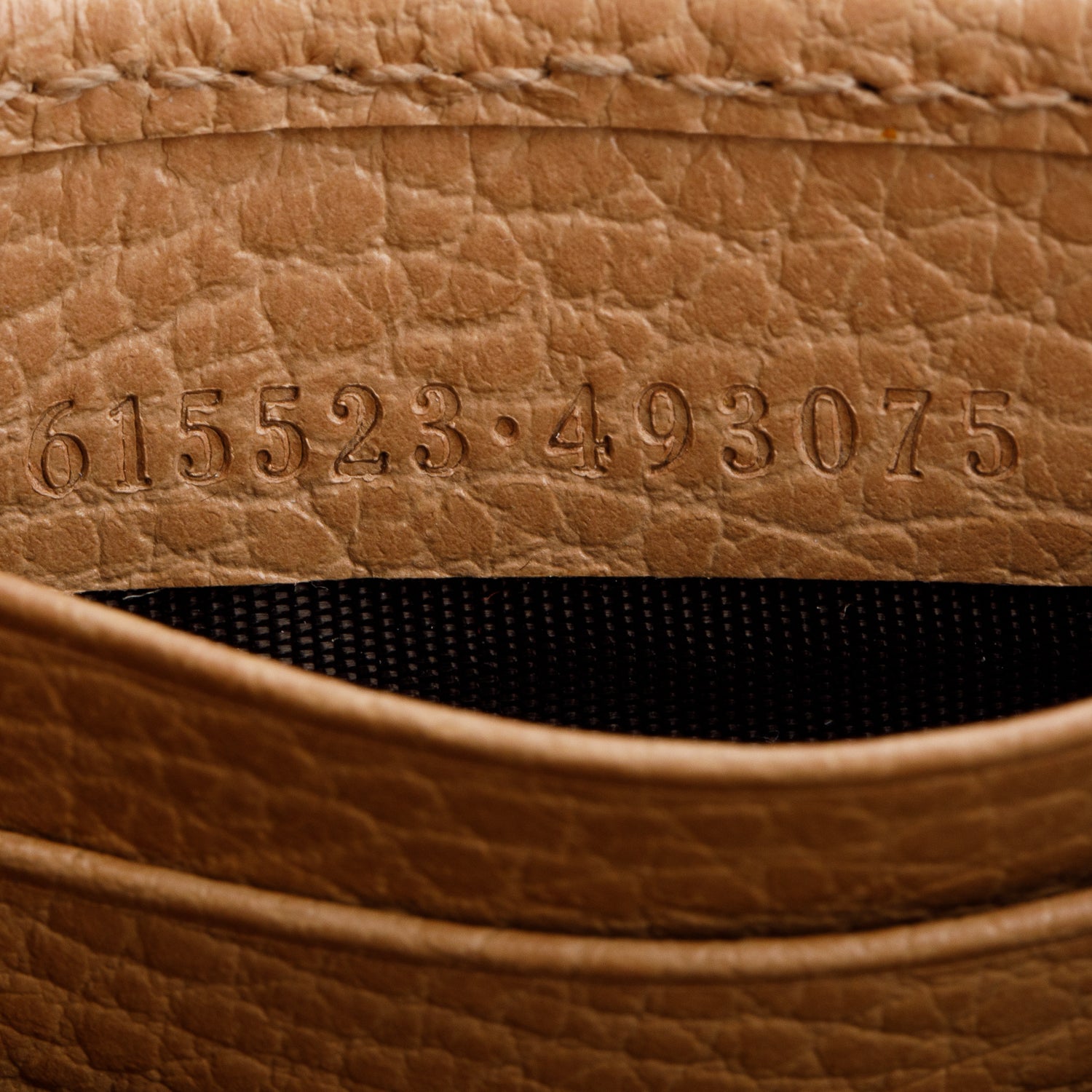 Gucci Beige Dollar Calfskin Leather Interlocking GG Wallet on Chain w/ Box