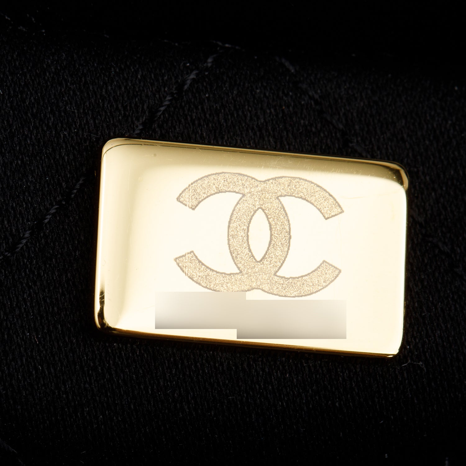 Chanel Black Quilted Shiny Calfskin Mini 22