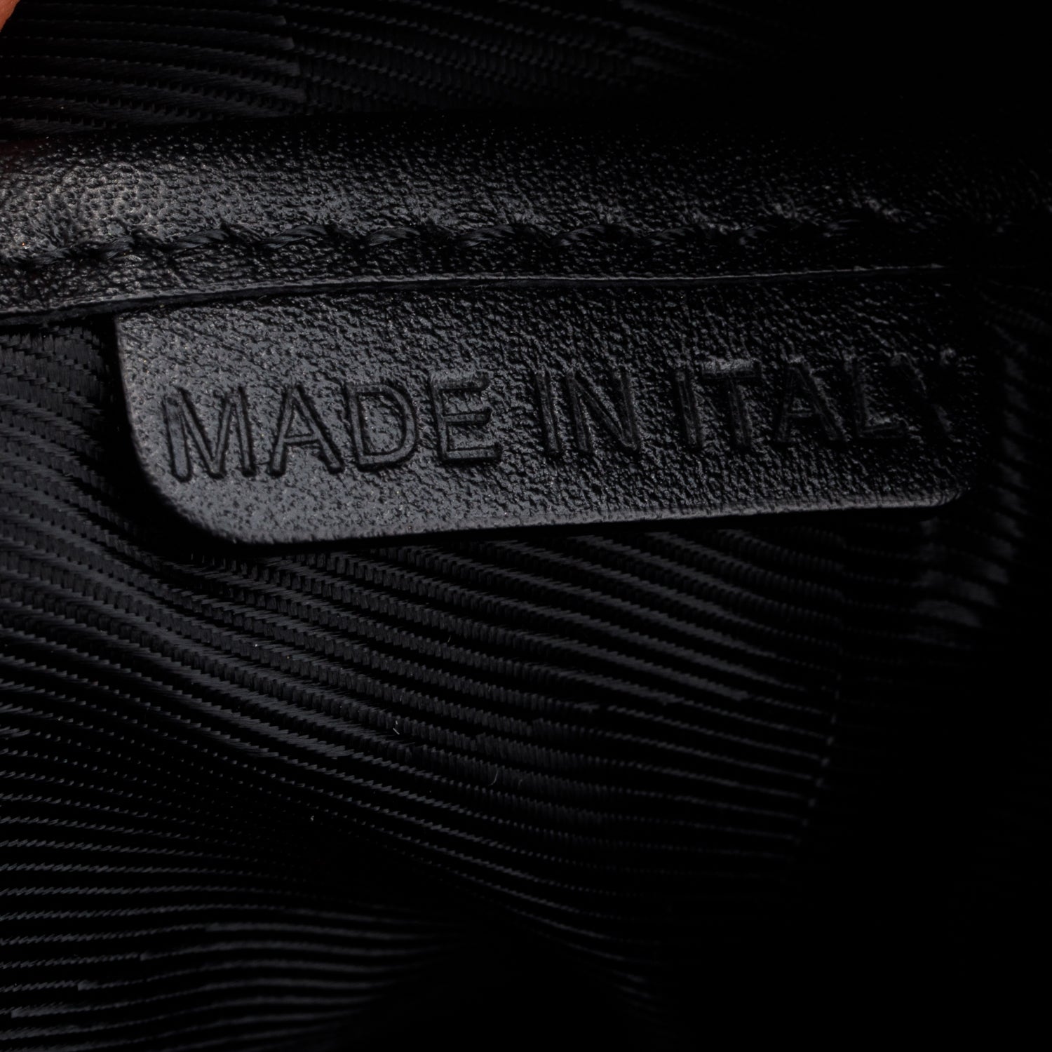 Burberry Black Quilted Leather Hoxton Hobo