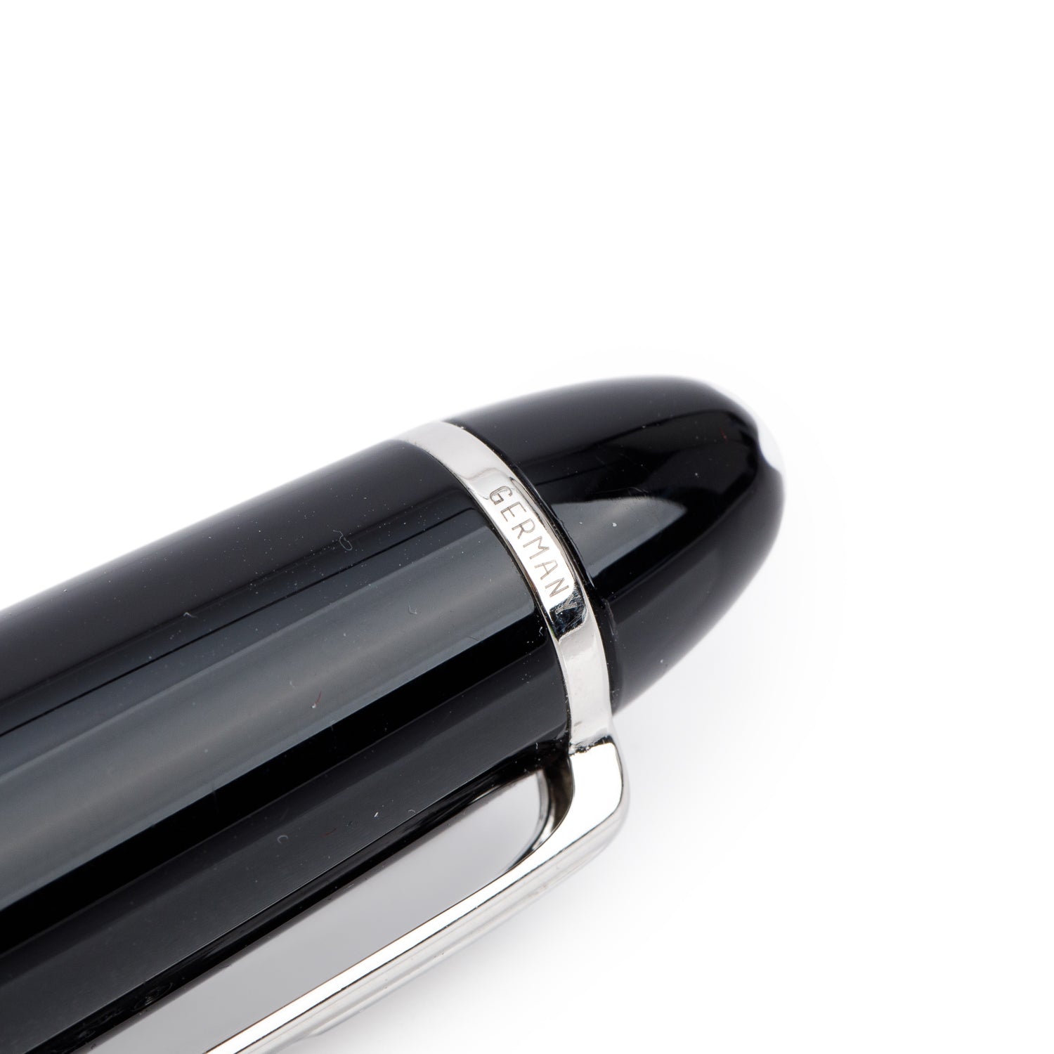 Montblanc Platinum Coated Meisterstuck Classique Black Resin Ballpoint Pen w/ Box