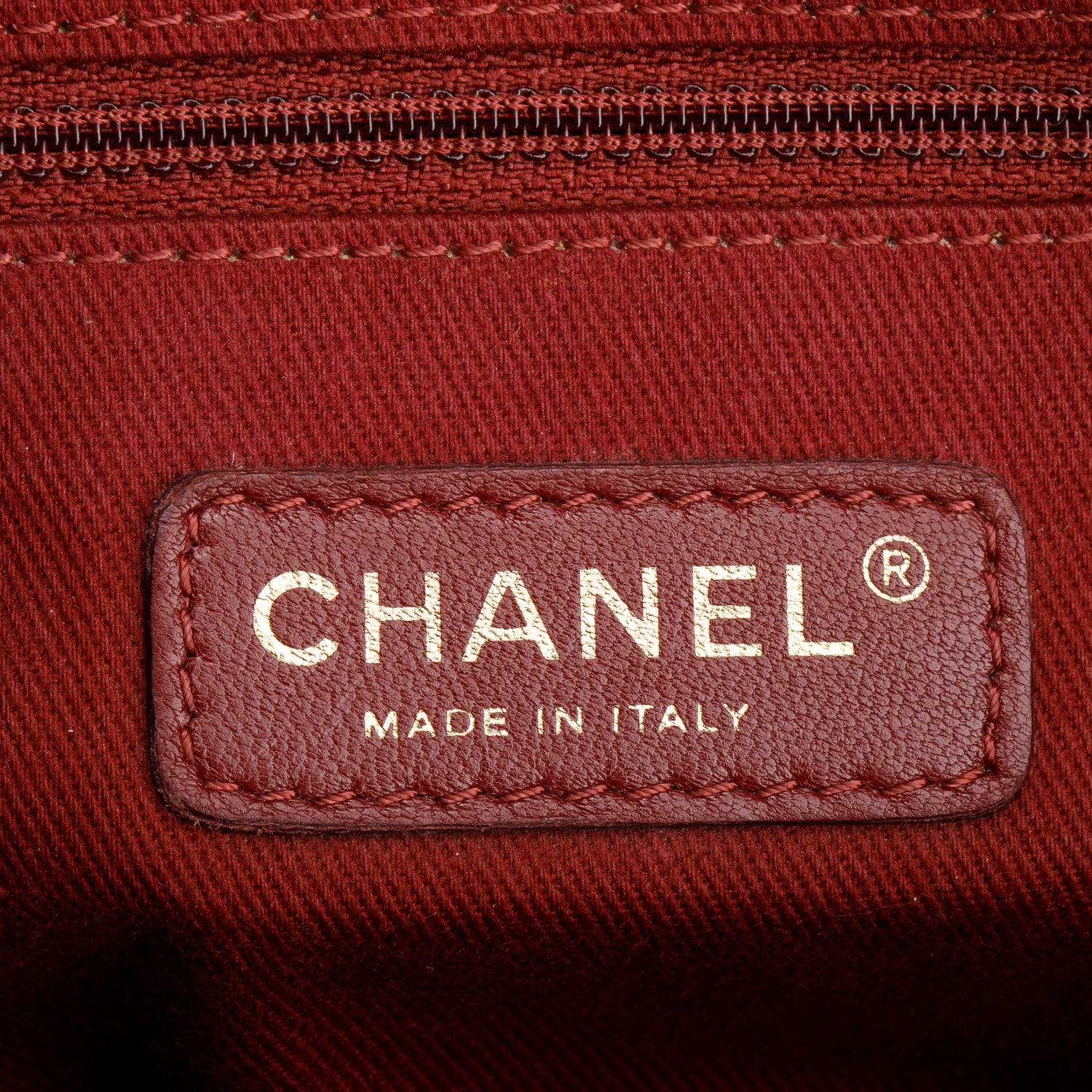 Chanel Black Crumpled Grained Calfskin Quilted Large Shiva Bag