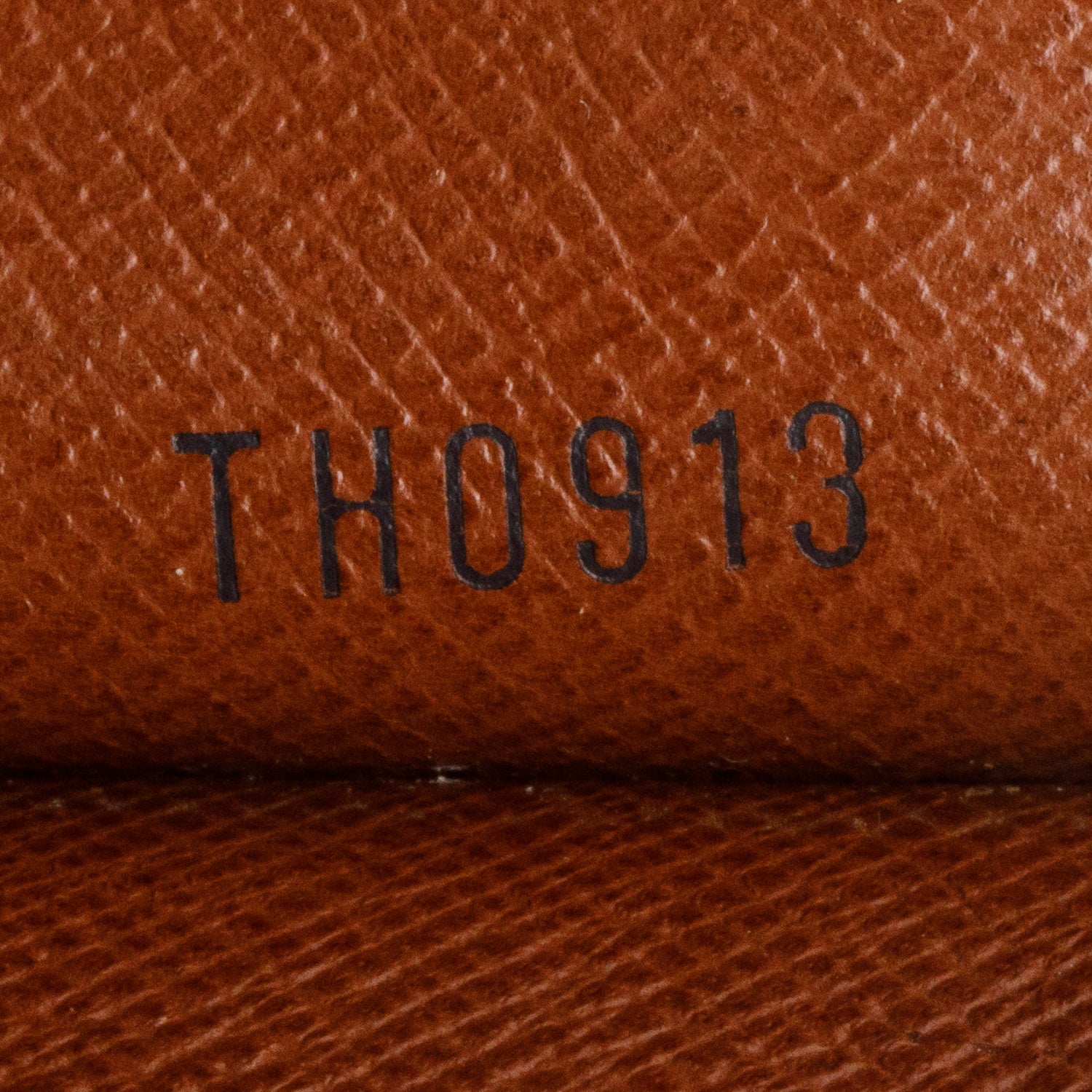 Louis Vuitton Vintage Monogram Poche Documents Portfolio Case 39