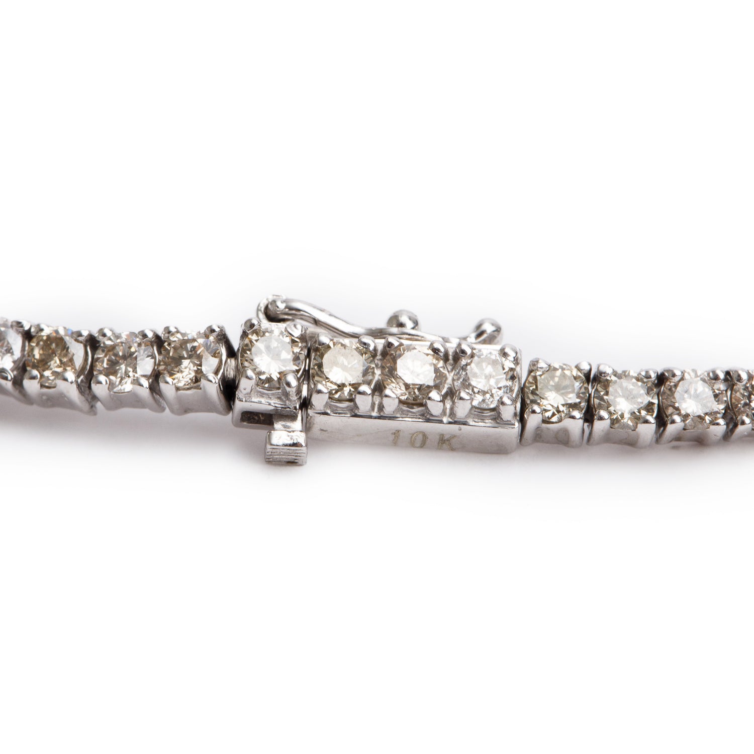 10k White Gold 3.40 tcw. Diamond Tennis Bracelet