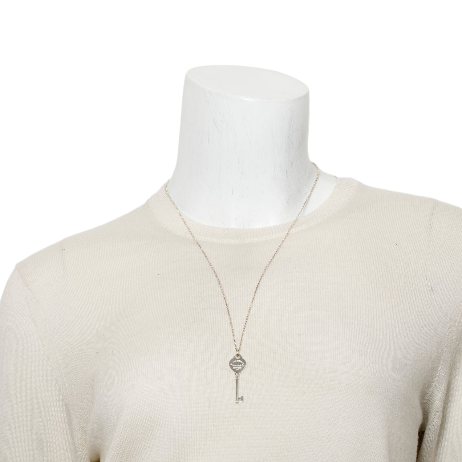 Tiffany & Co. Sterling Silver Return to Tiffany Heart Key Pendant Necklace