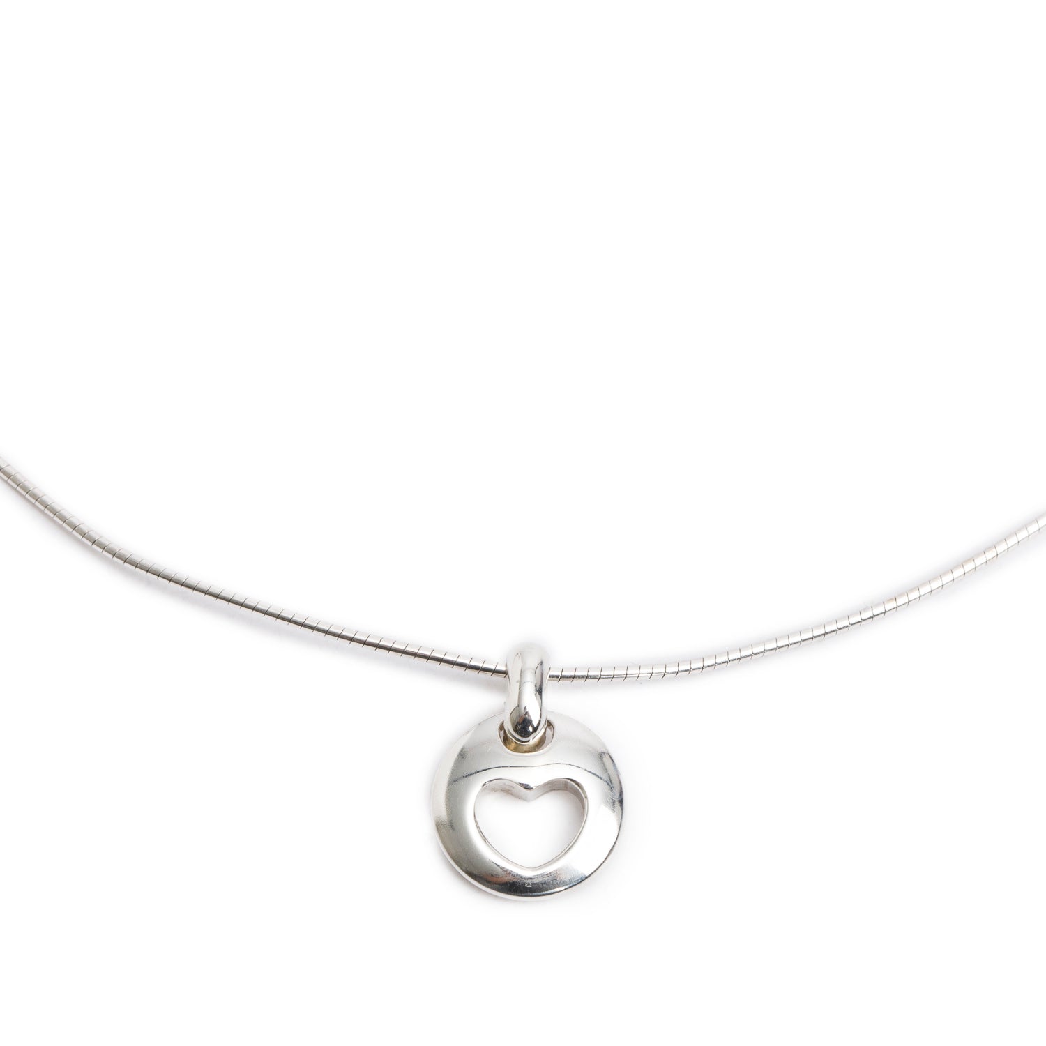 Tiffany & Co. Vintage Sterling Silver Stencil Heart Cutout Pendant Necklace