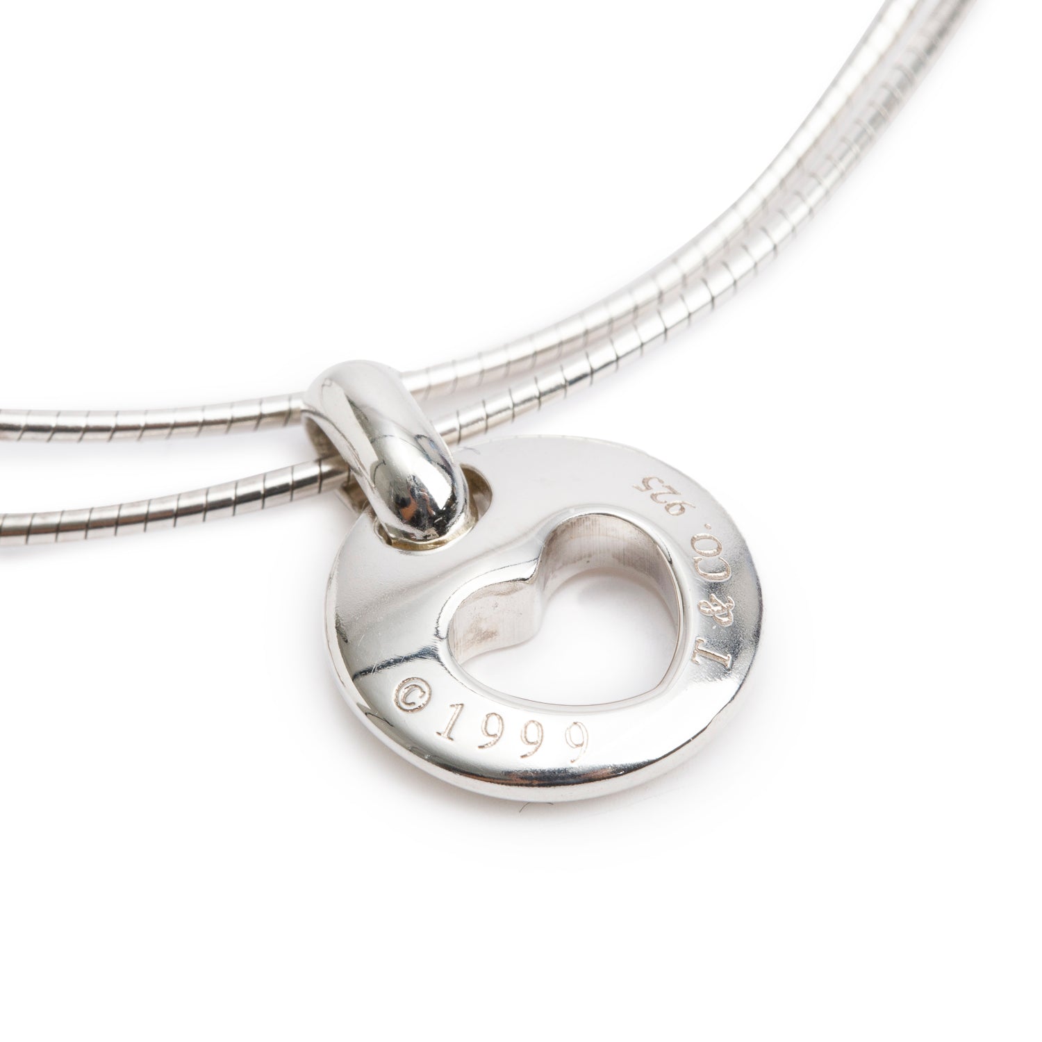 Tiffany & Co. Vintage Sterling Silver Stencil Heart Cutout Pendant Necklace