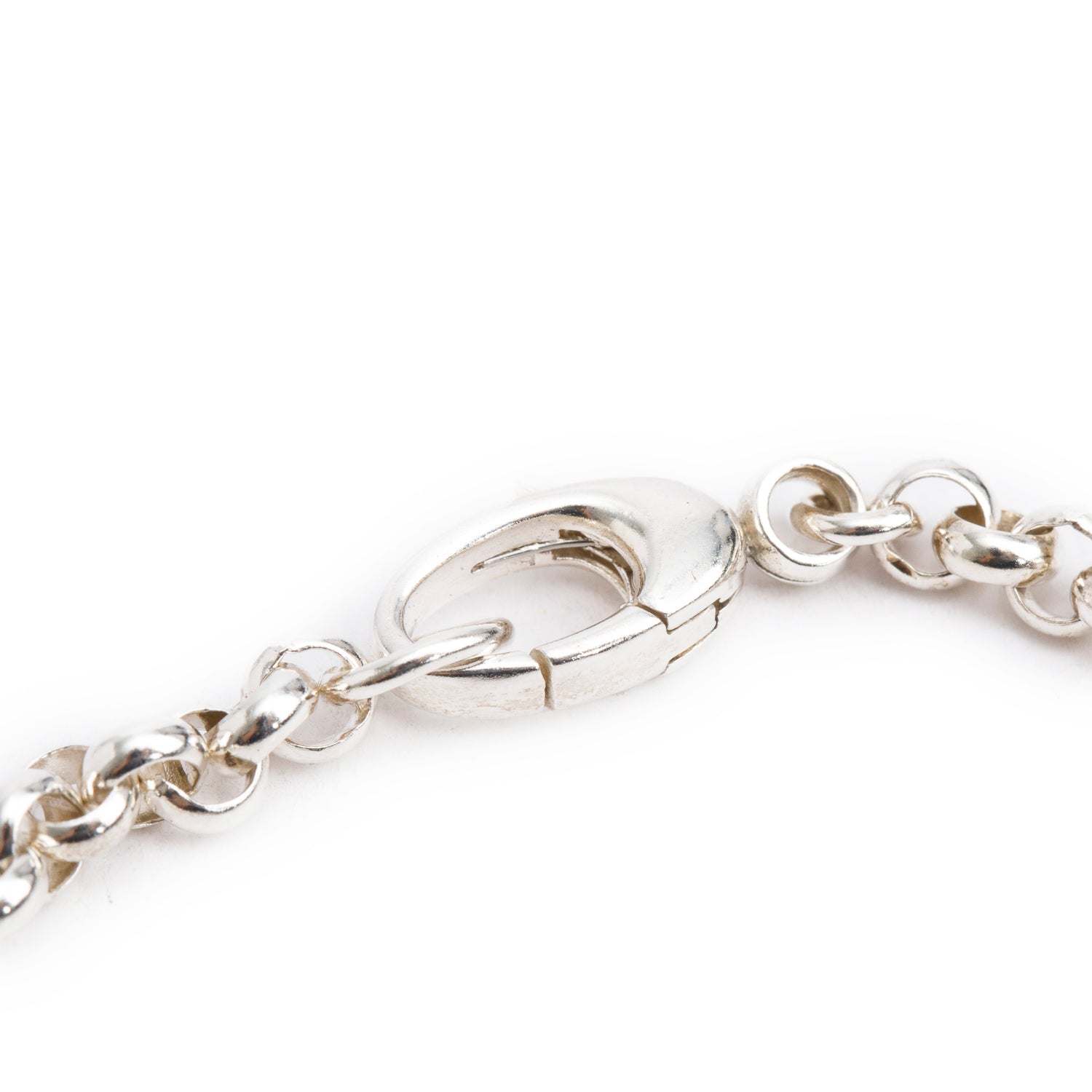 Gucci Sterling Silver Trademark Round Charm Bracelet