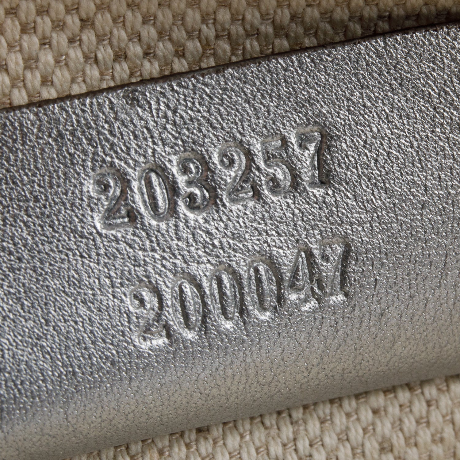 Gucci Silver Signature Leather D Ring Messenger Bag