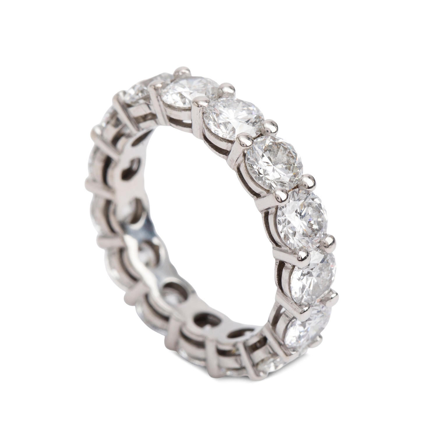 18k White Gold 4.50 tcw. Diamond Eternity Band Ring, Size 6