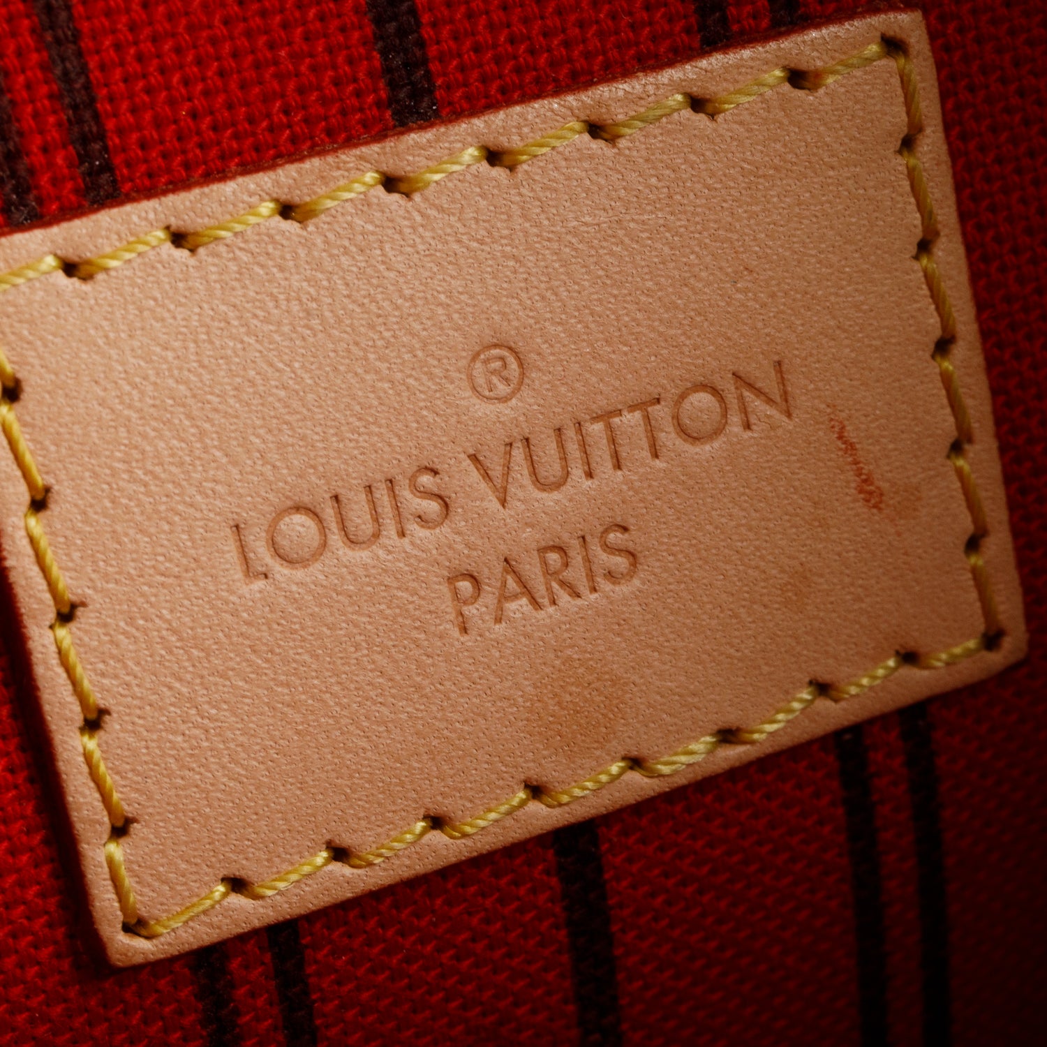 Louis Vuitton Monogram Neverfull Pochette