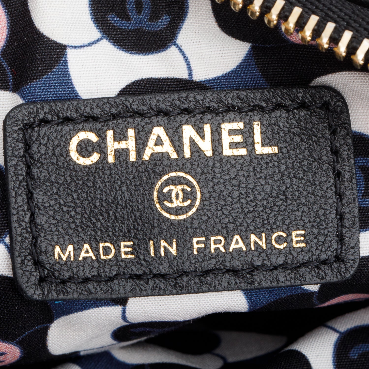 Chanel Black Lambskin Quilted Zip Coin Purse