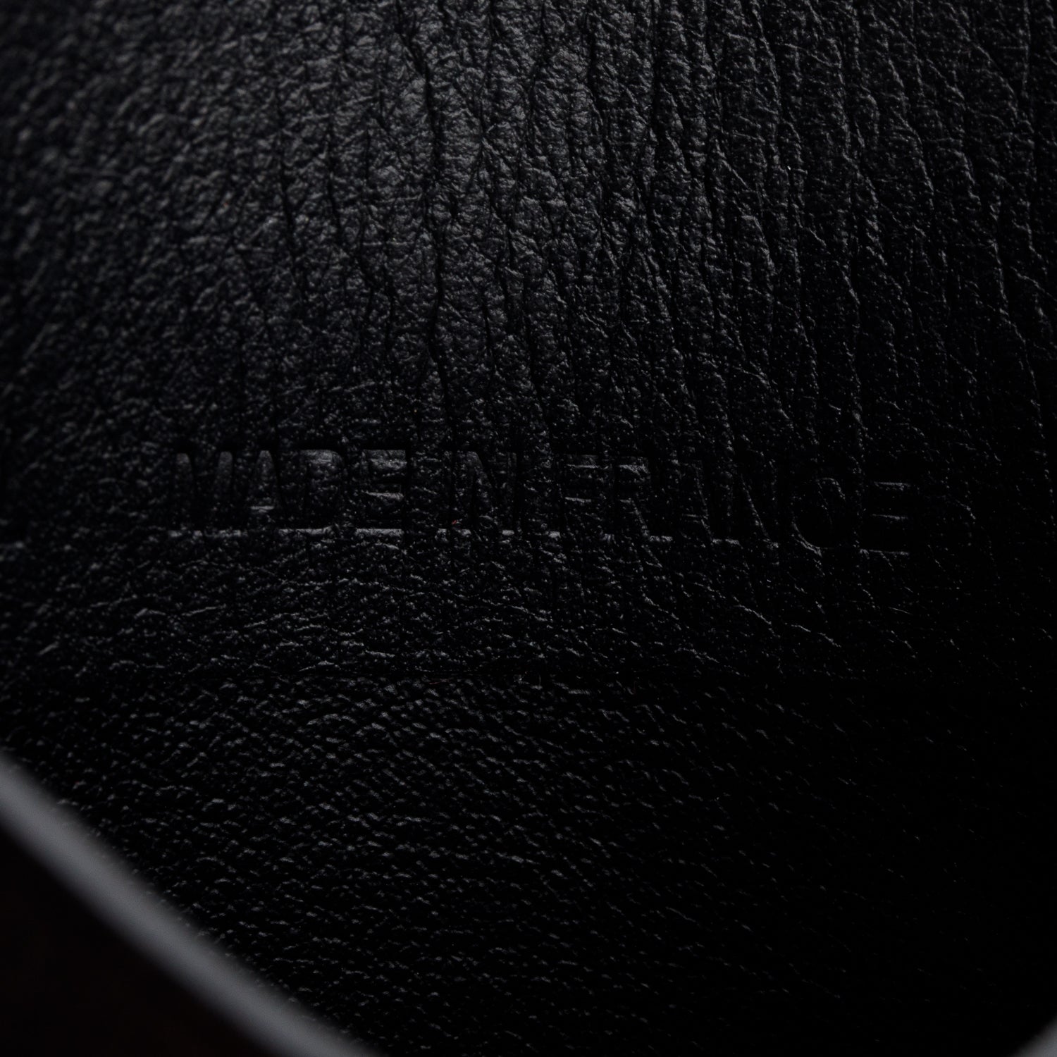Cartier Black Calfskin Logo Embossed Must Card Holder w/ Box