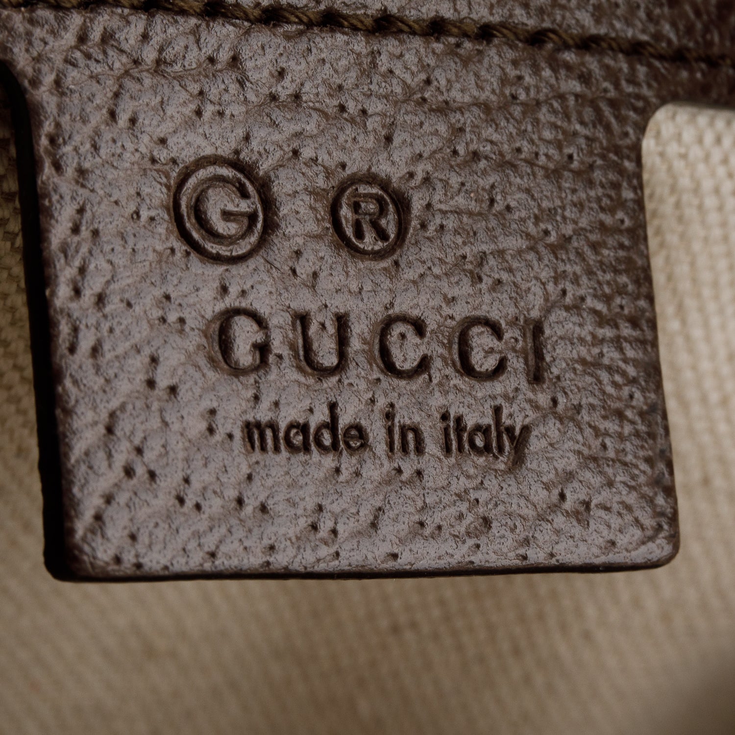 Gucci GG Supreme Monogram Web Medium Ophidia Messenger Bag
