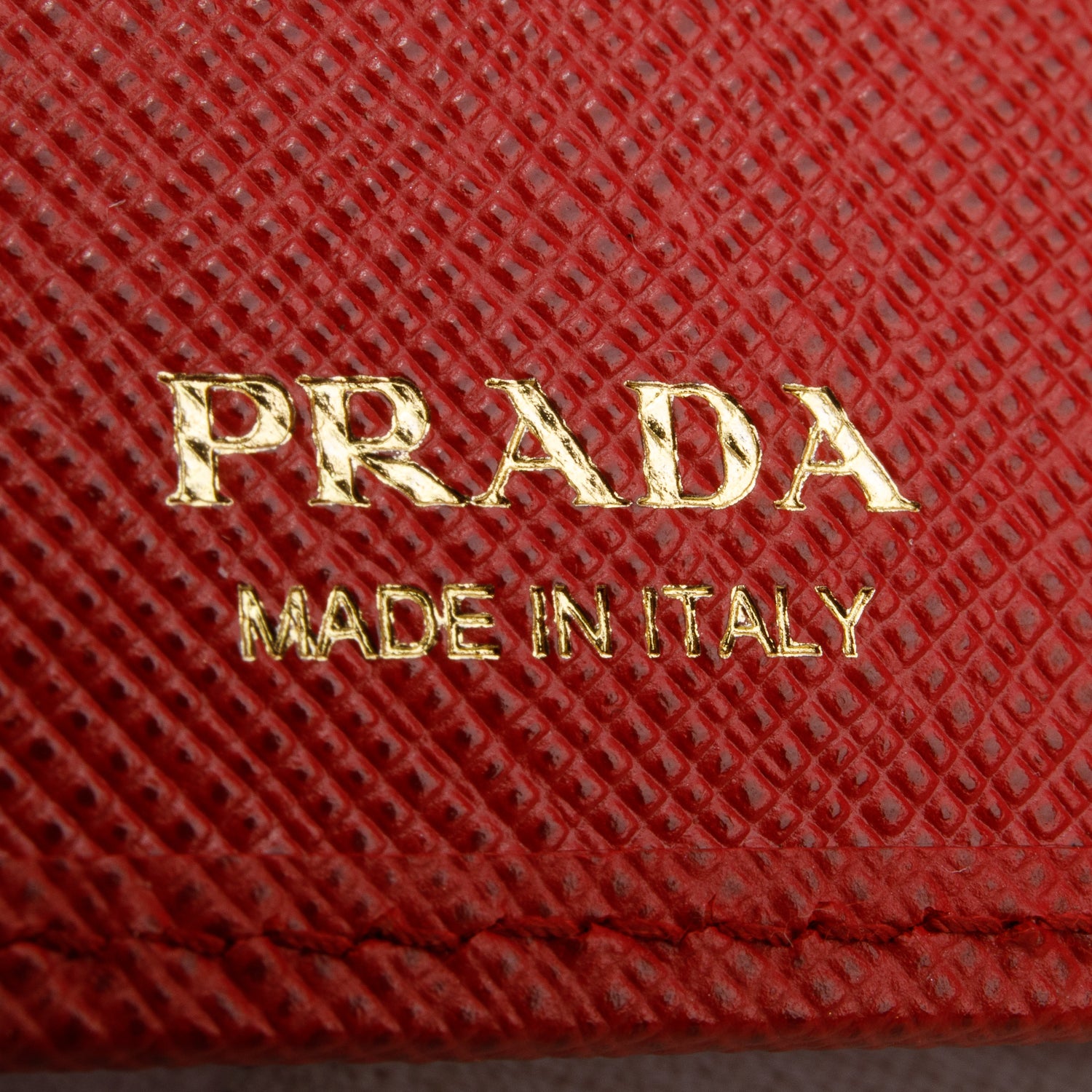 Prada 2023 Red Saffiano Compact Zip Around Wallet w/ Box & Authenticity Card