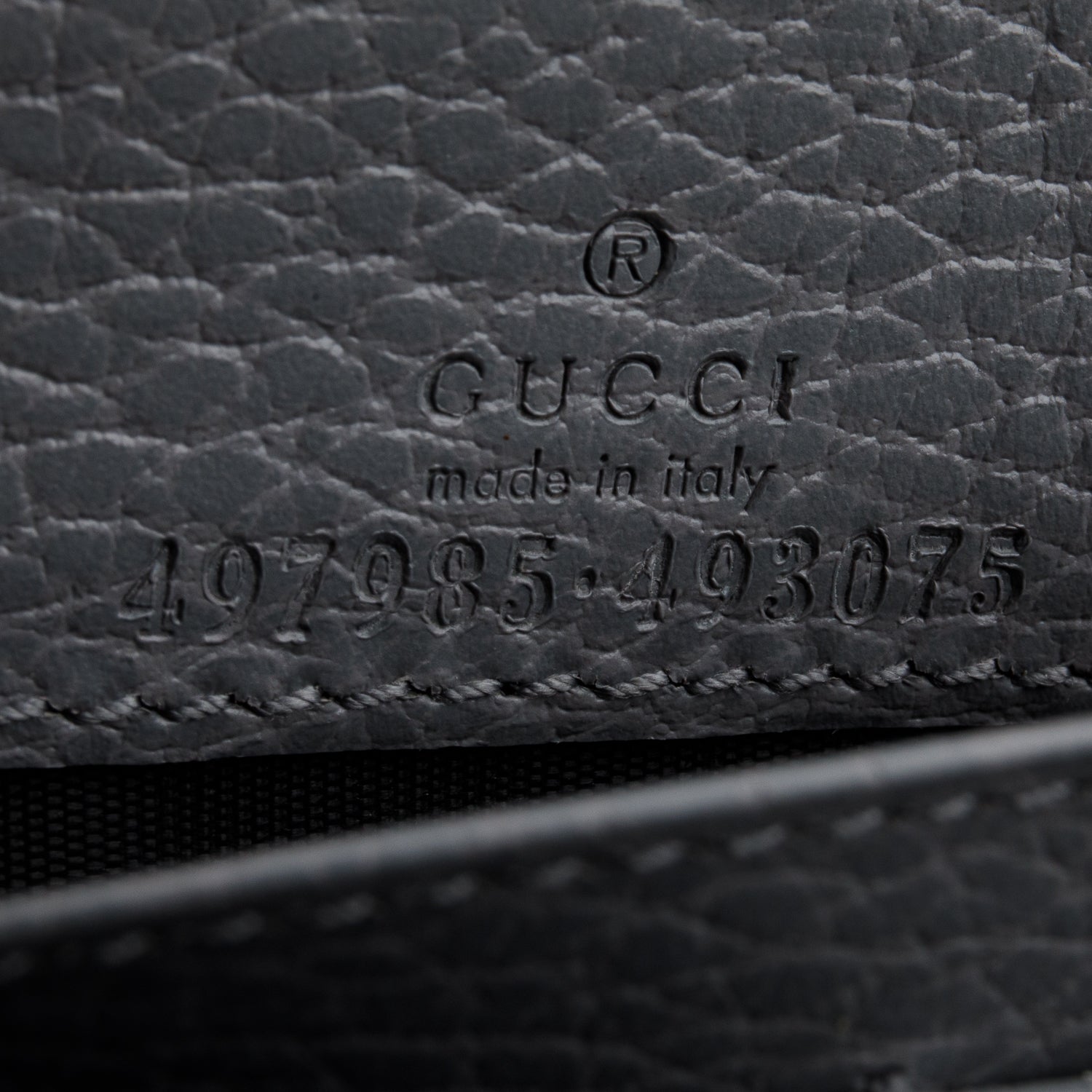 Gucci Grey Dollar Calfskin Enamel Monochrome Mini GG Marmont Chain Wallet w/ Box