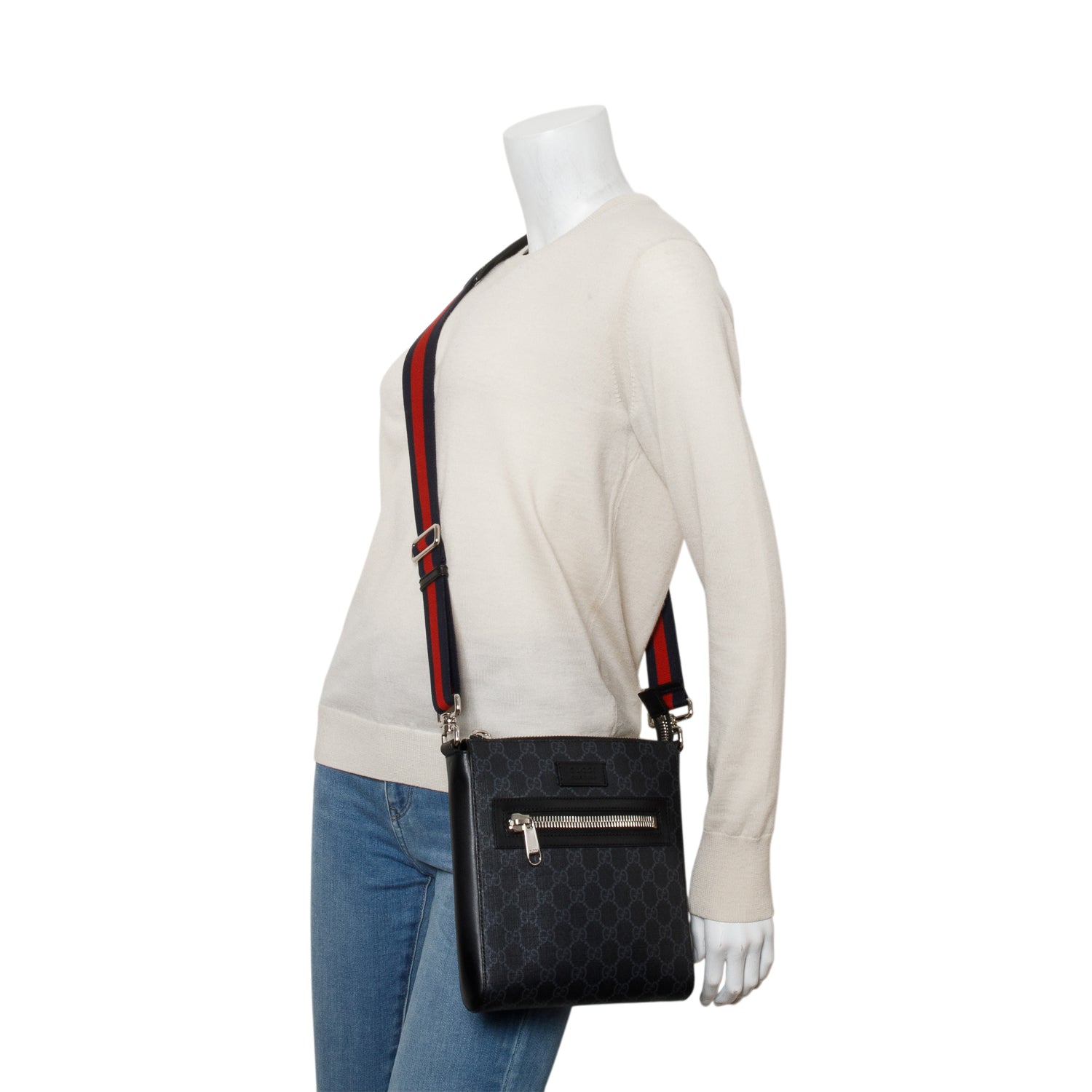 Gucci Black GG Supreme Small Messenger Bag w/ Box