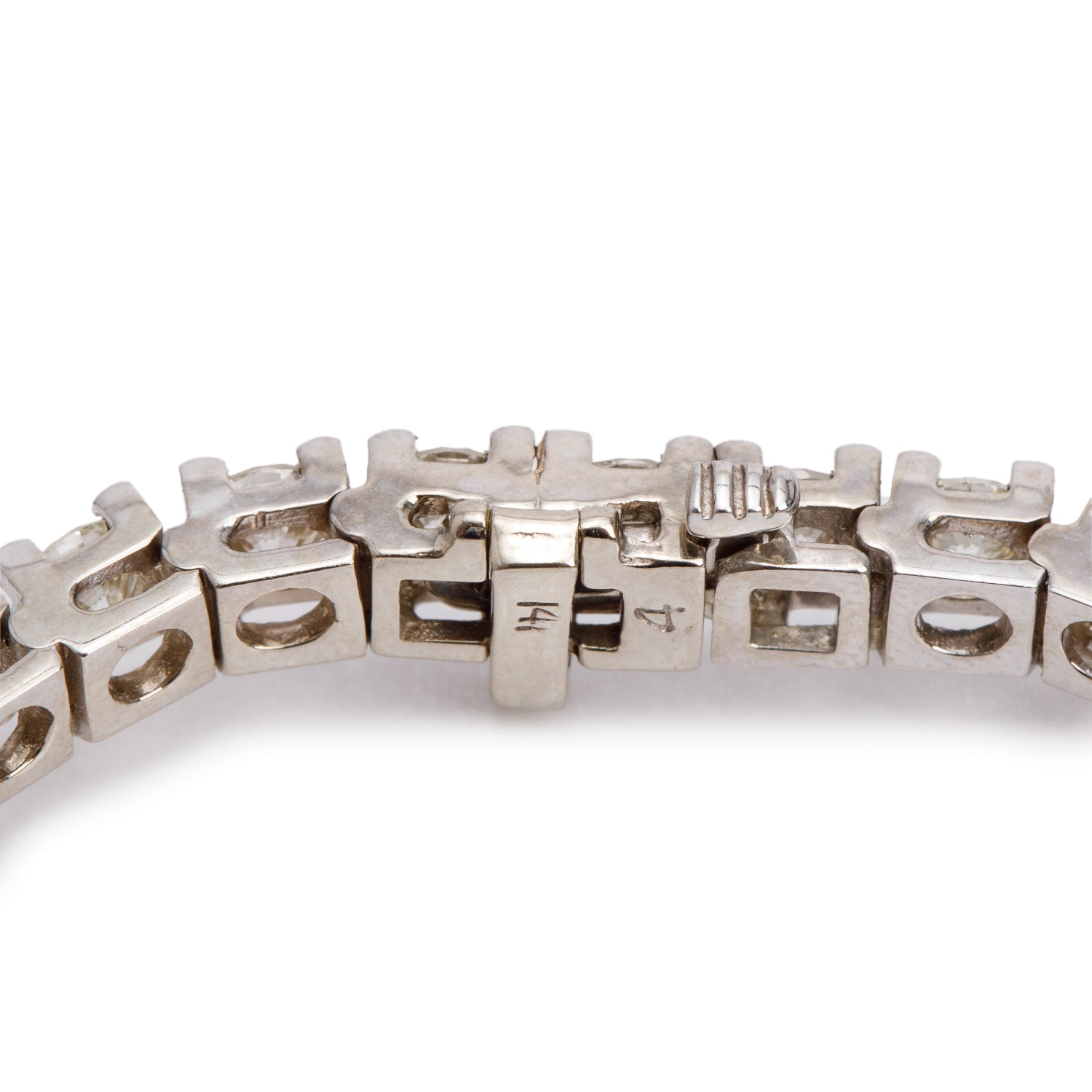 14k White Gold 10.64 tcw. Diamond Tennis Bracelet