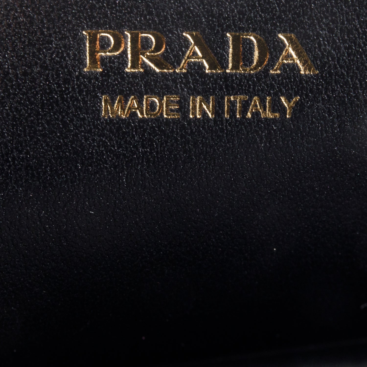 Prada Black Vitello Move Wallet on Chain