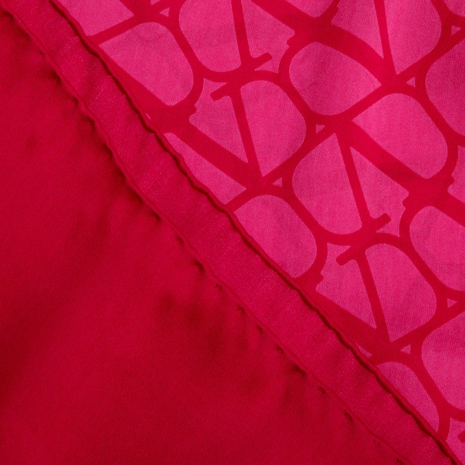 Valentino Two Tone Pink Iconographe V-Logo Silk Scarf w/ Box