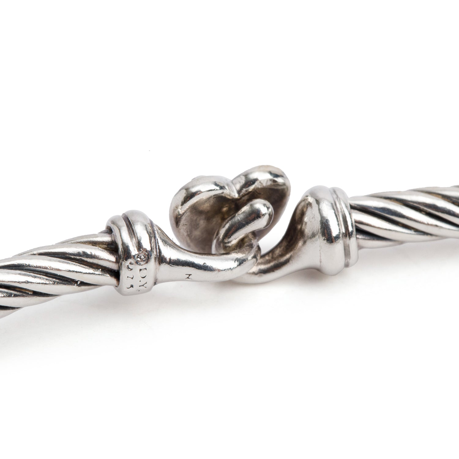 David Yurman Sterling Silver Pave Diamond Heart Station Classic 3 MM Cable Bangle Bracelet